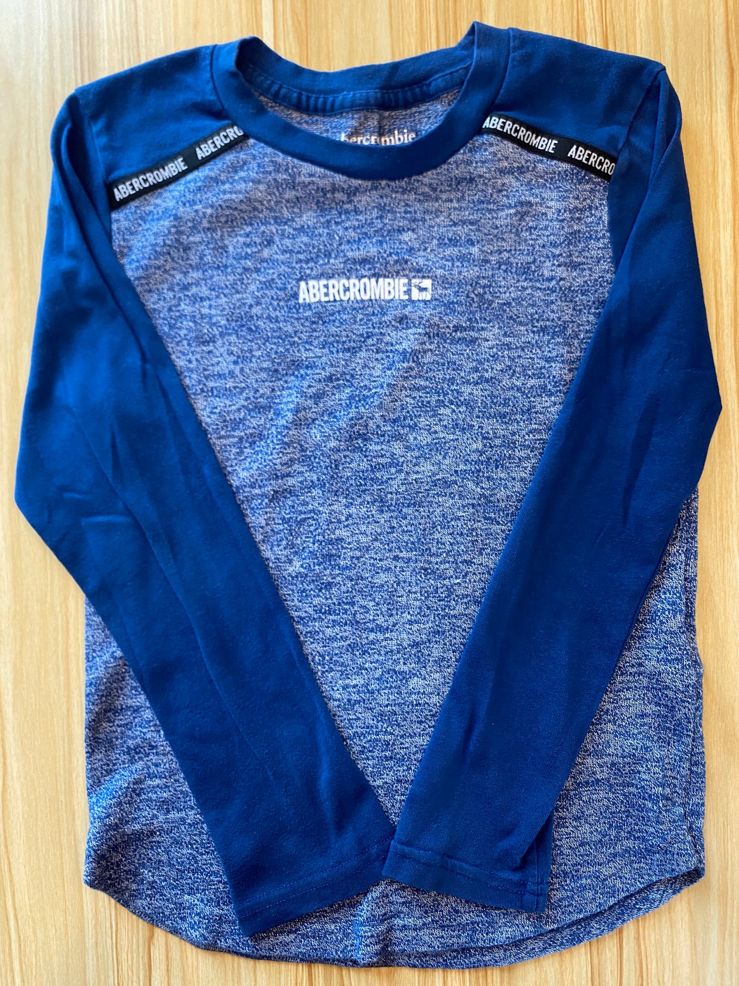 ABERCROMBIE TShirt LS / 7-8Y