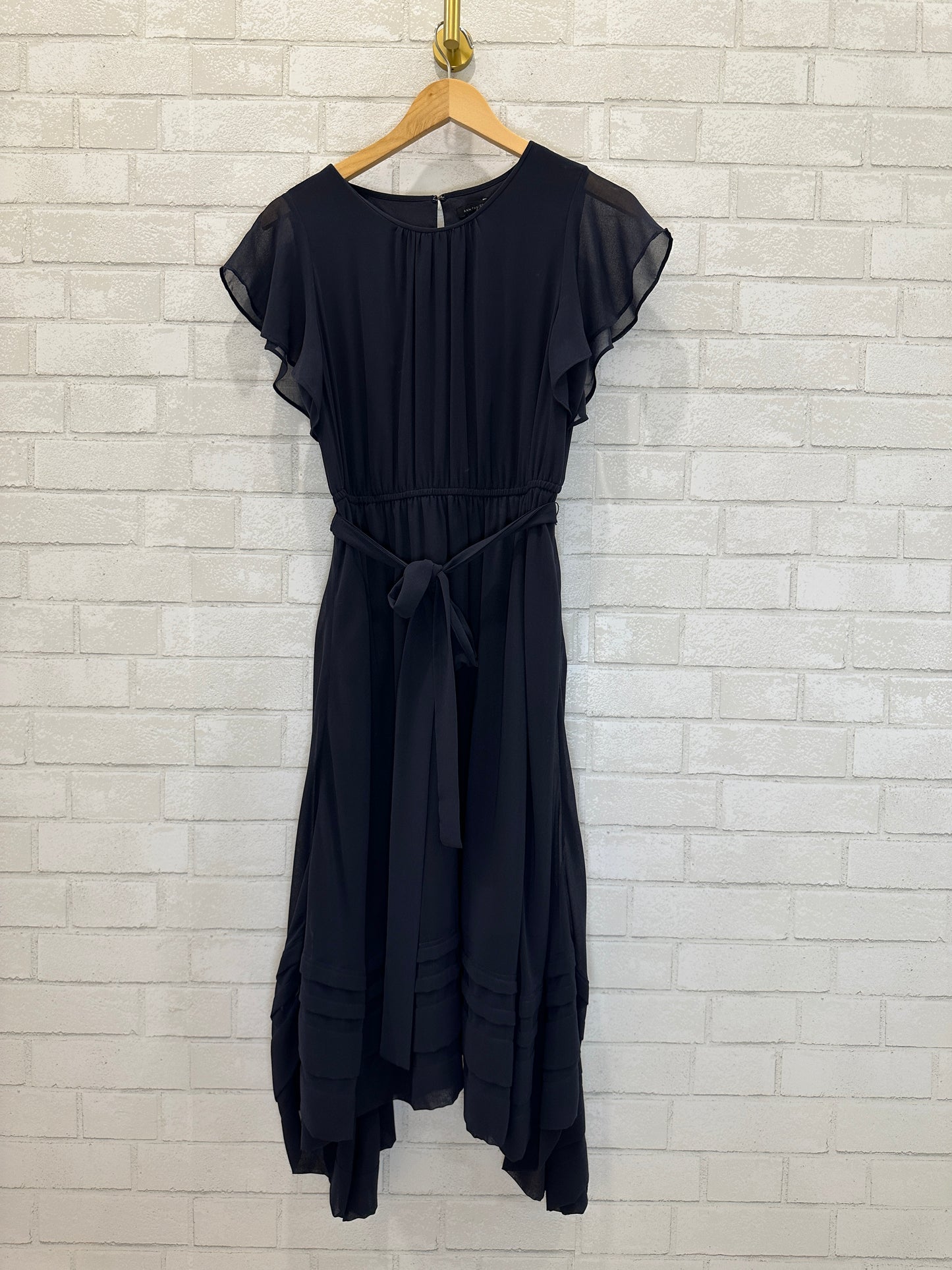 ANN TAYLOR Asymetrical length Midi Dress / S