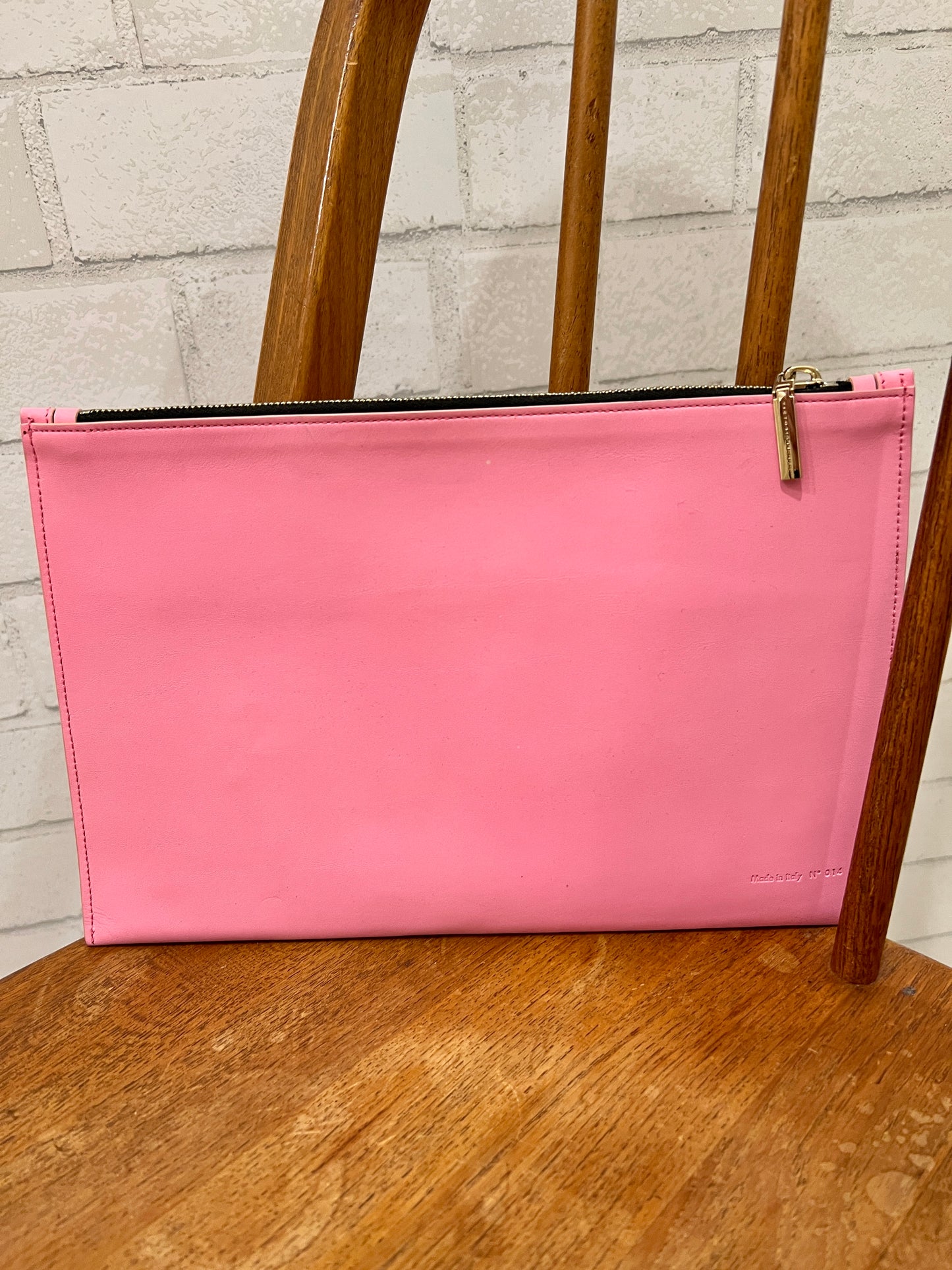 VICTORIA BECKHAM Leather Zipped pouch