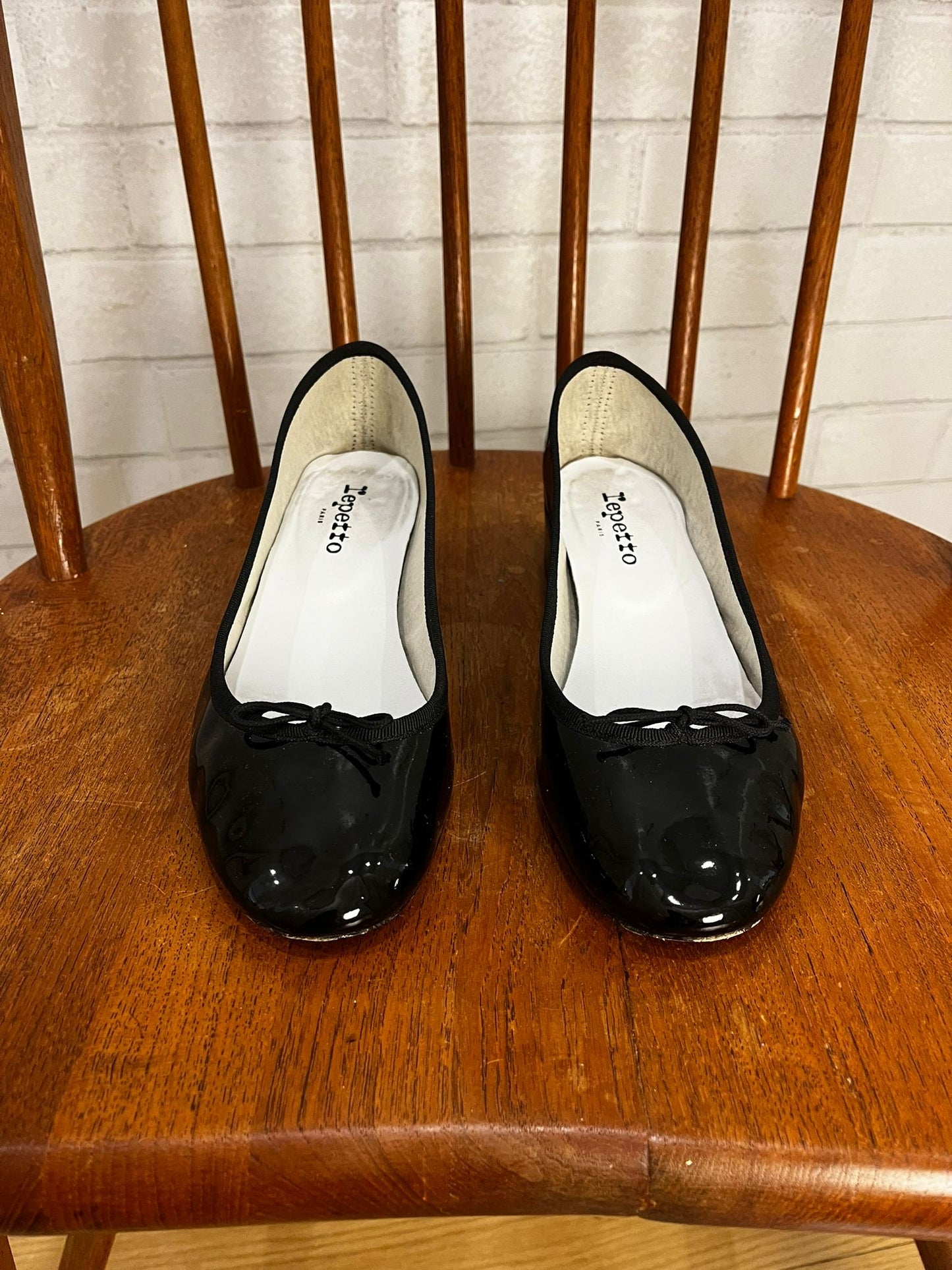 REPETTO Patent small heel ballet / US8.5-EU39