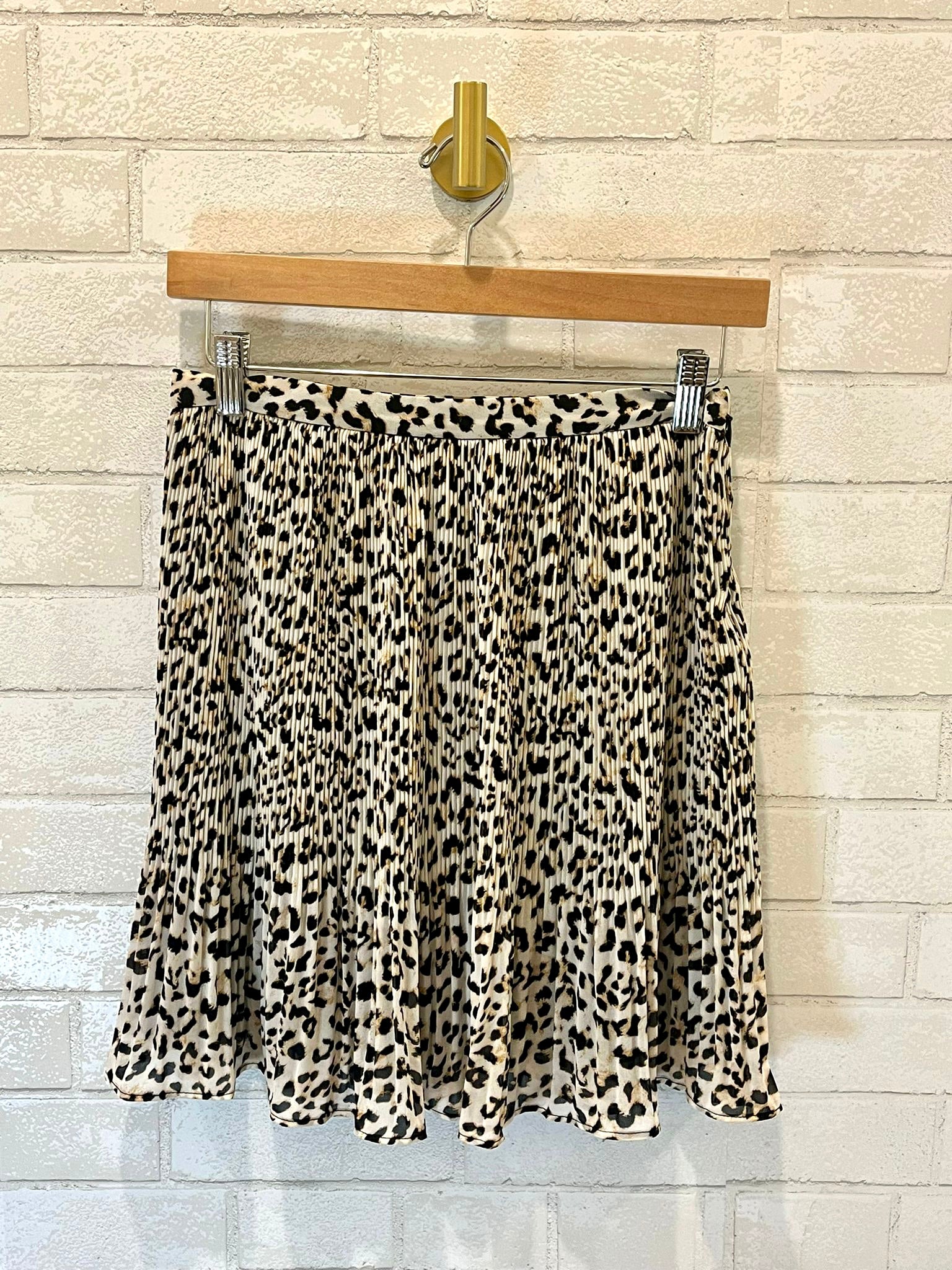 BANANA REPUBLIC mini leopard skirt XS Second Edition NY