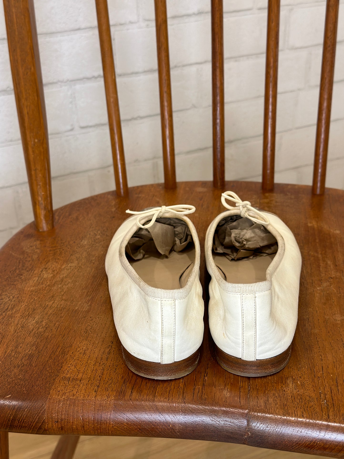 CHANEL ballet flats CC/ US8.5-EU 39