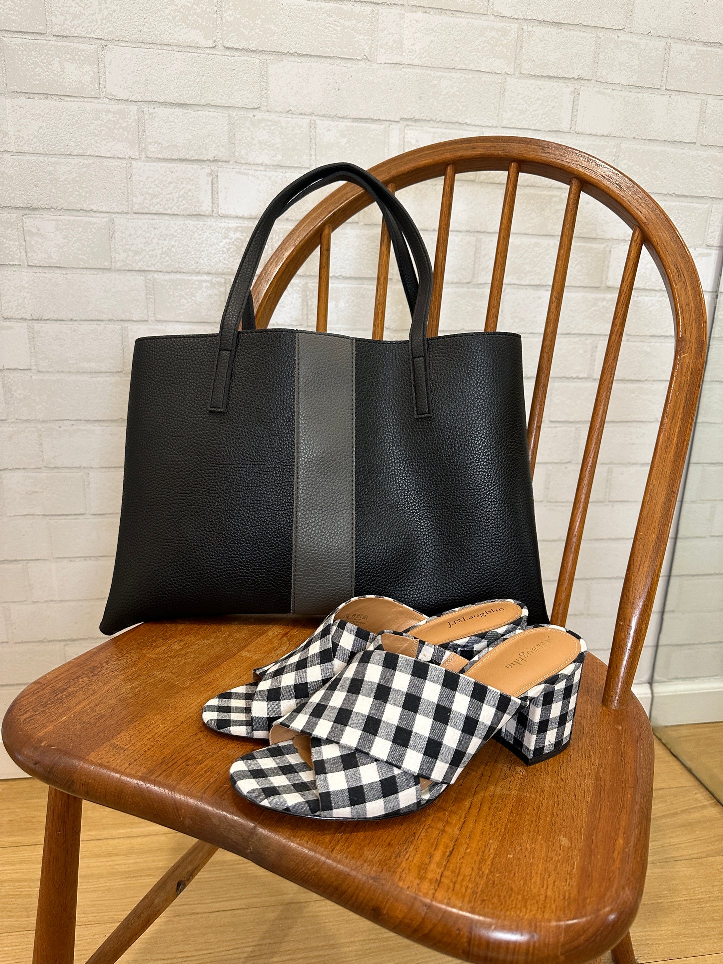 VINCE CAMUTO Vegan Leather Tote Bag
