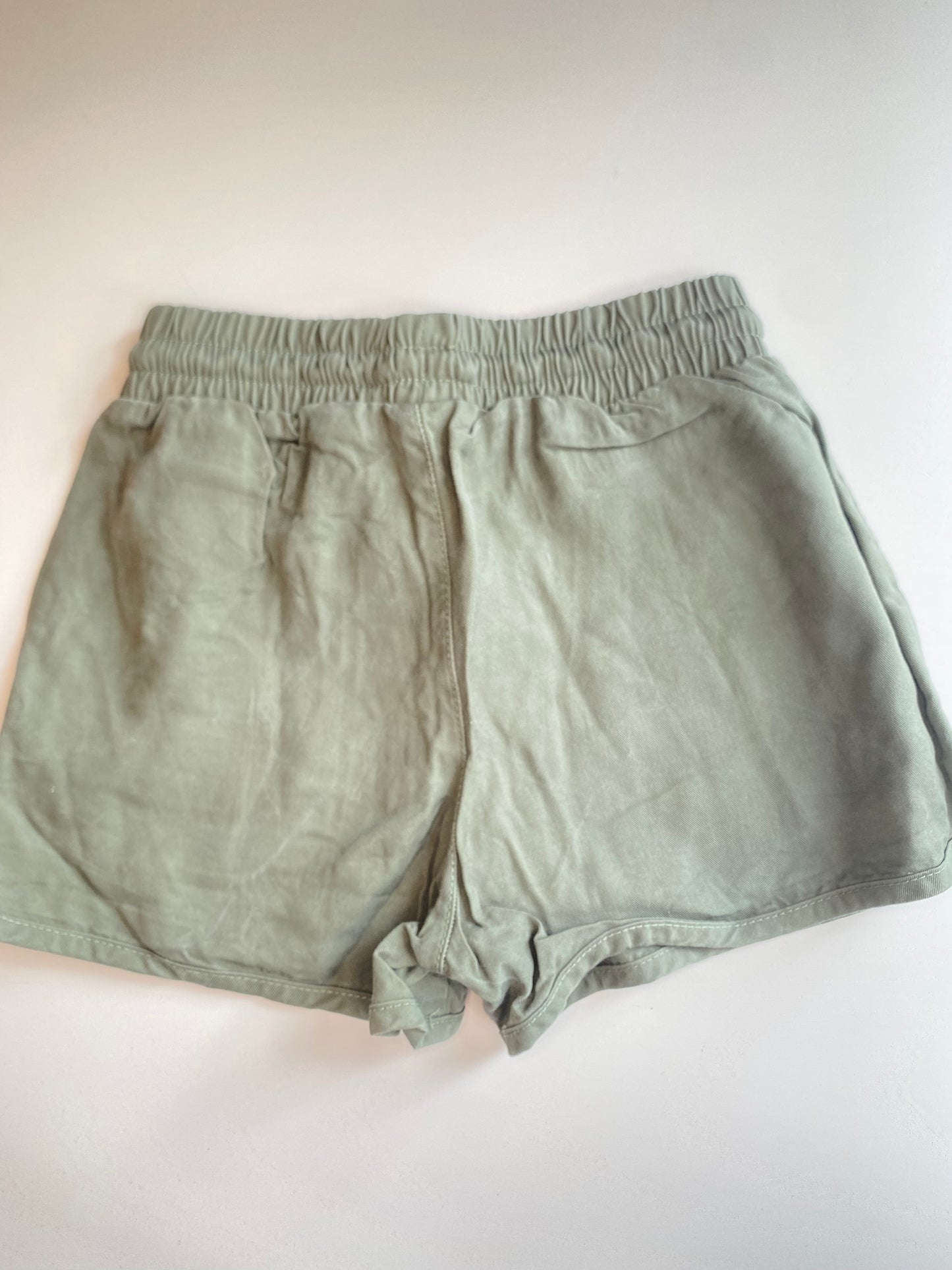 HM short / 3-4Y