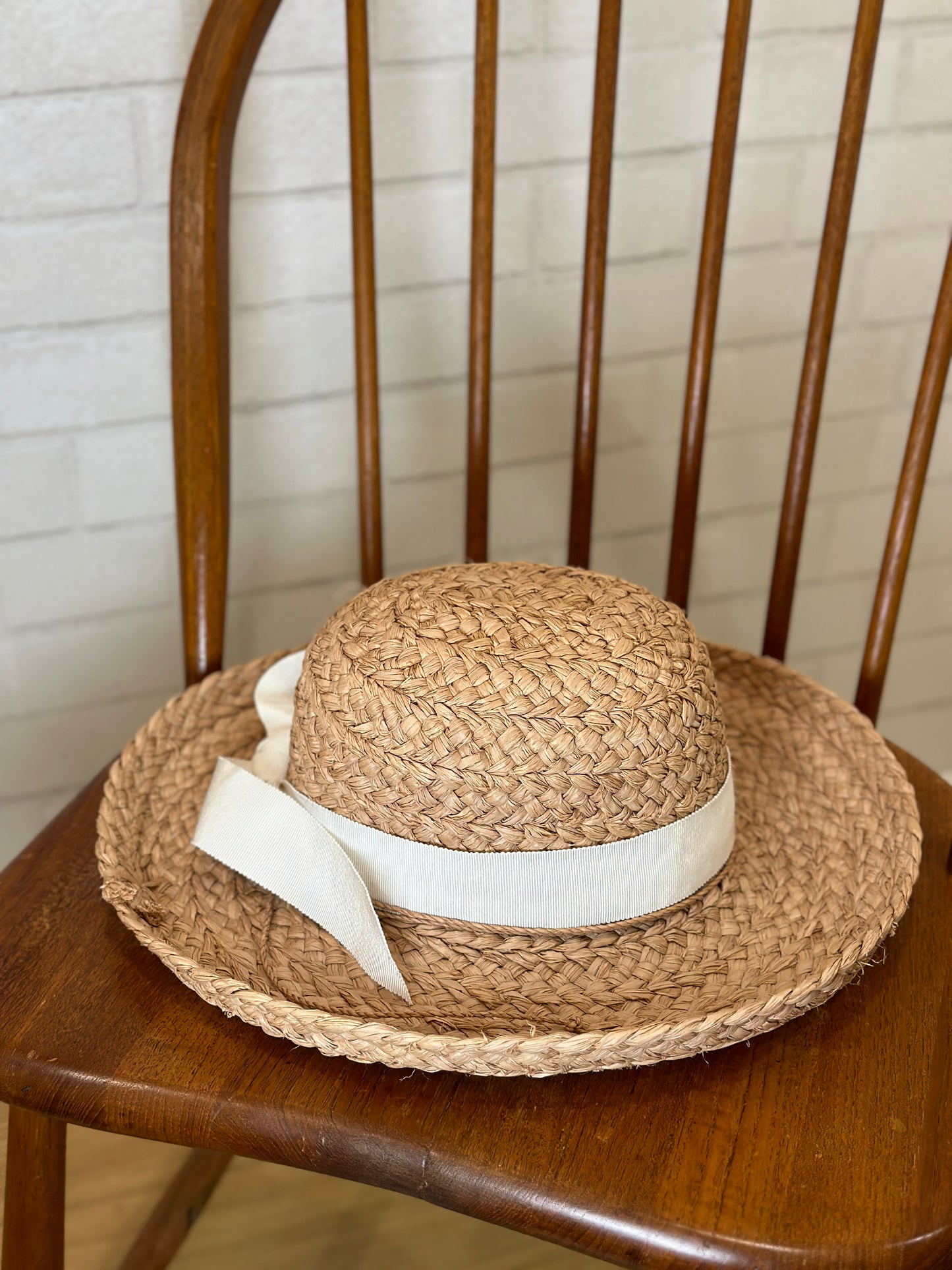 HELEN KAMINSKI rafia white band hat NWT