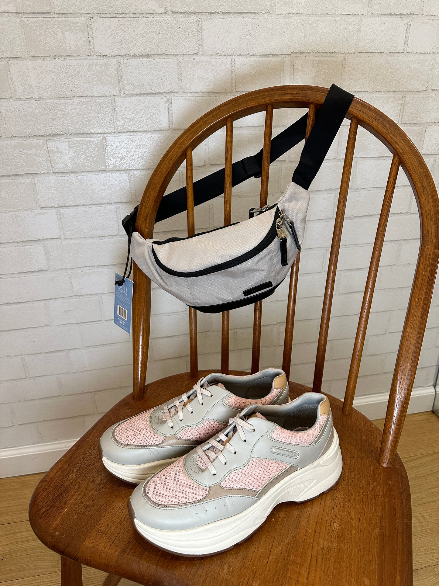 ROCKPORT Suede Sneakers / US8.5