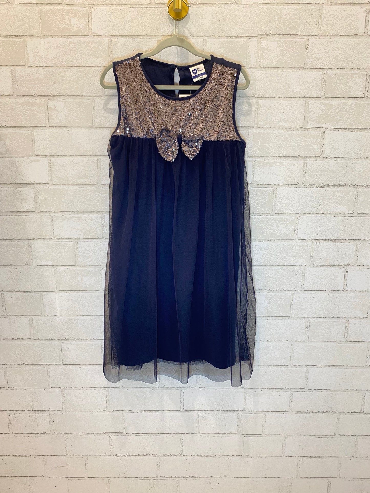 612 LEAGUE Dress Size 9-10Y