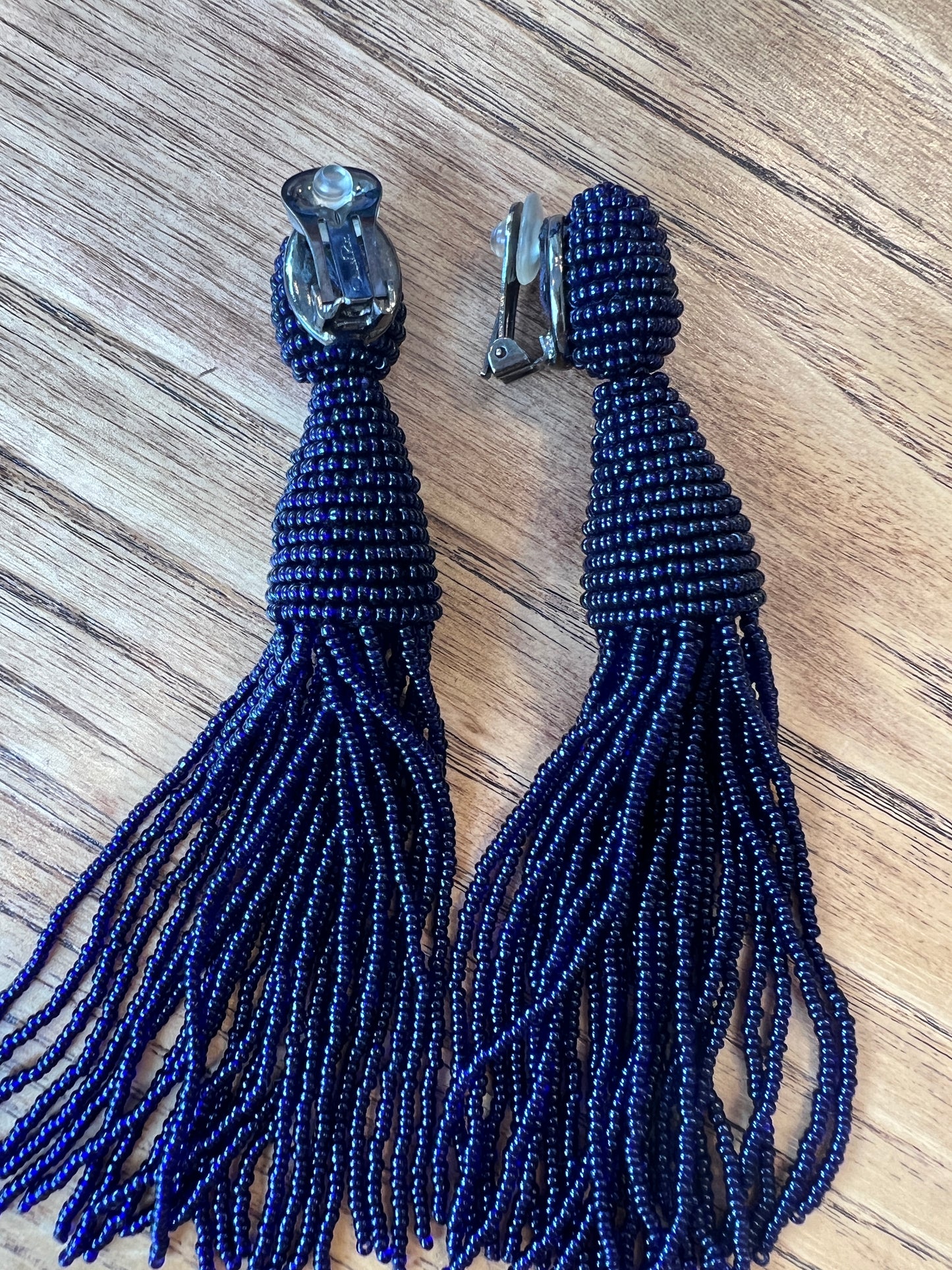OSCAR de la RENTA bead tassel earrings clips