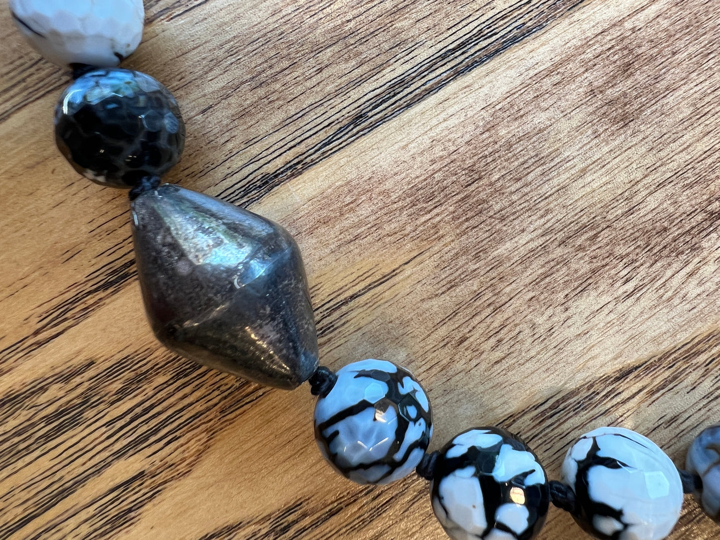 A&A Glass beads Necklace