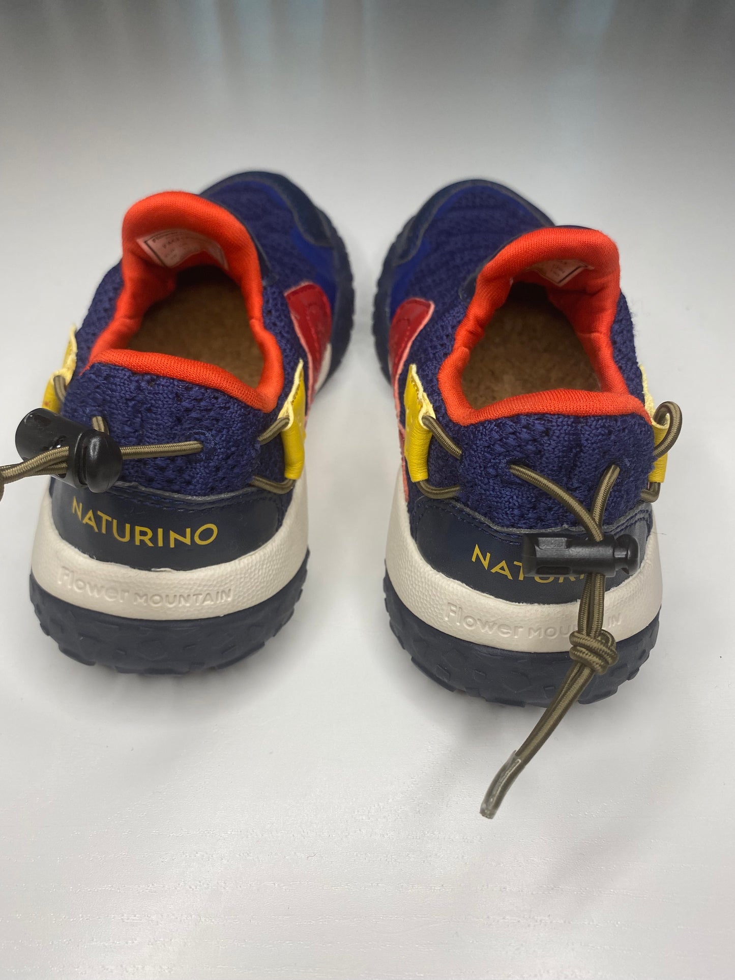 NATURINO Sneakers / US12 UE29