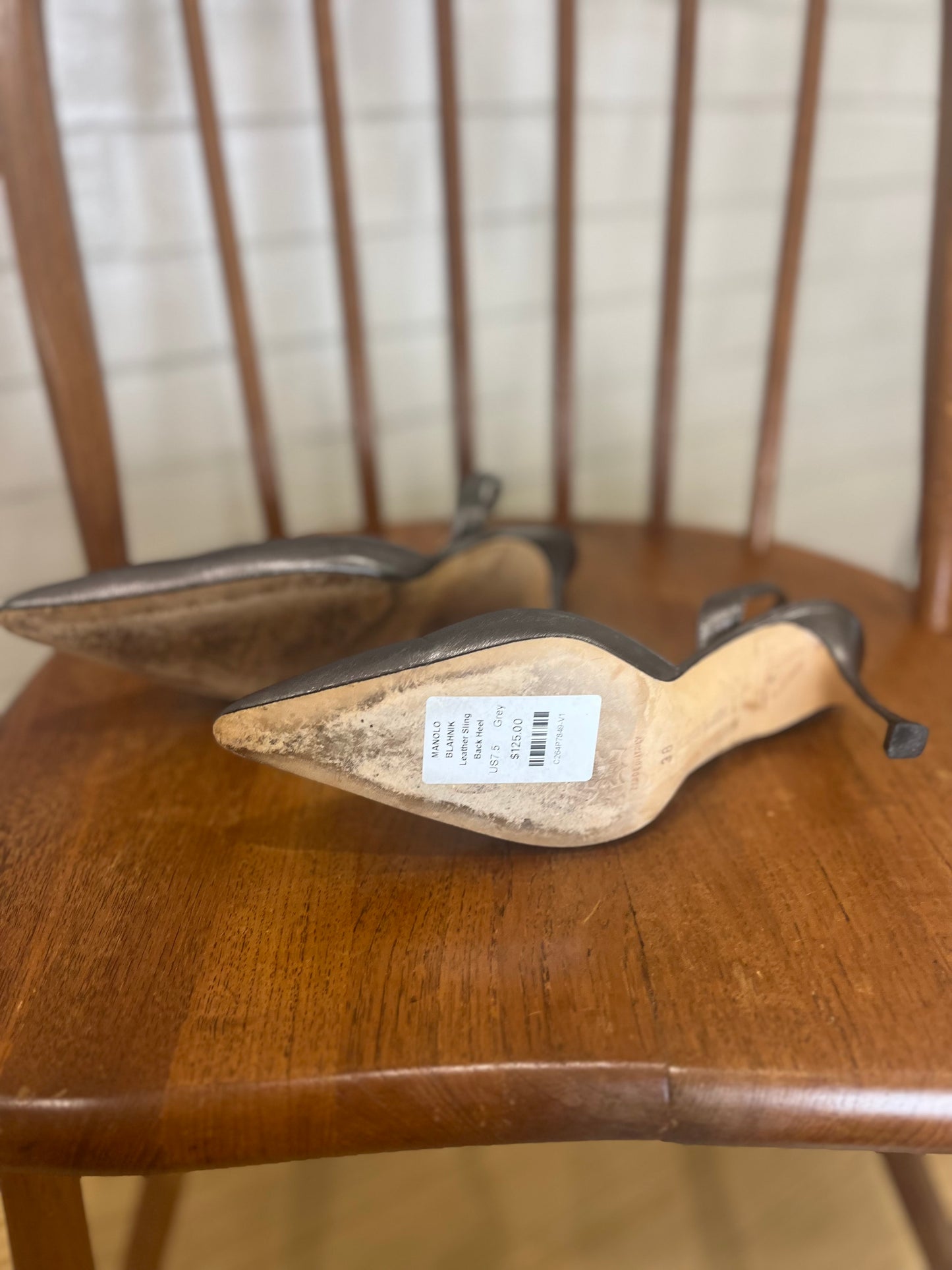 MANOLO BLAHNIK Leather Sling Back Heel