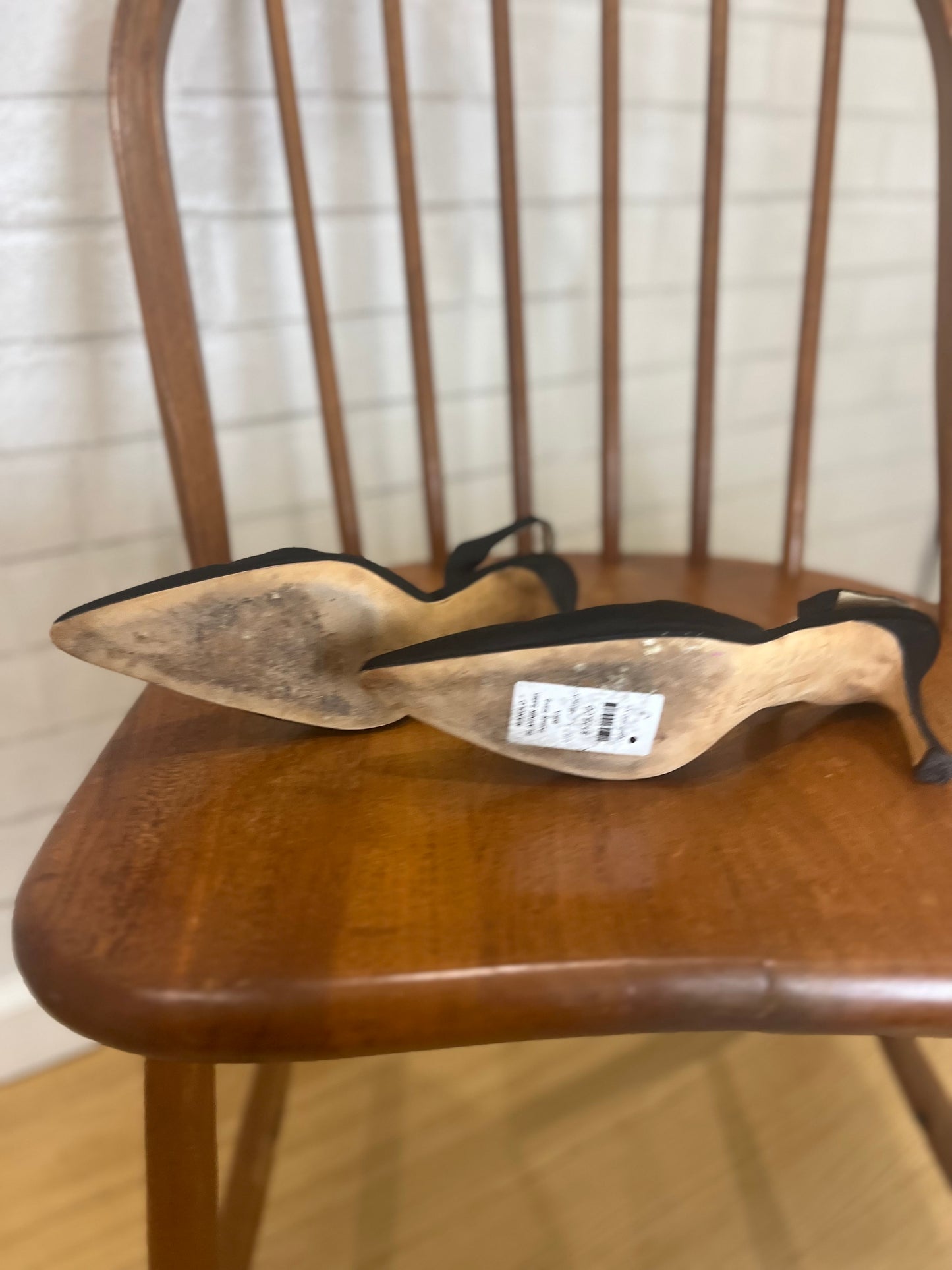 MANOLO BLAHNIK Satin Pointy Sling Back