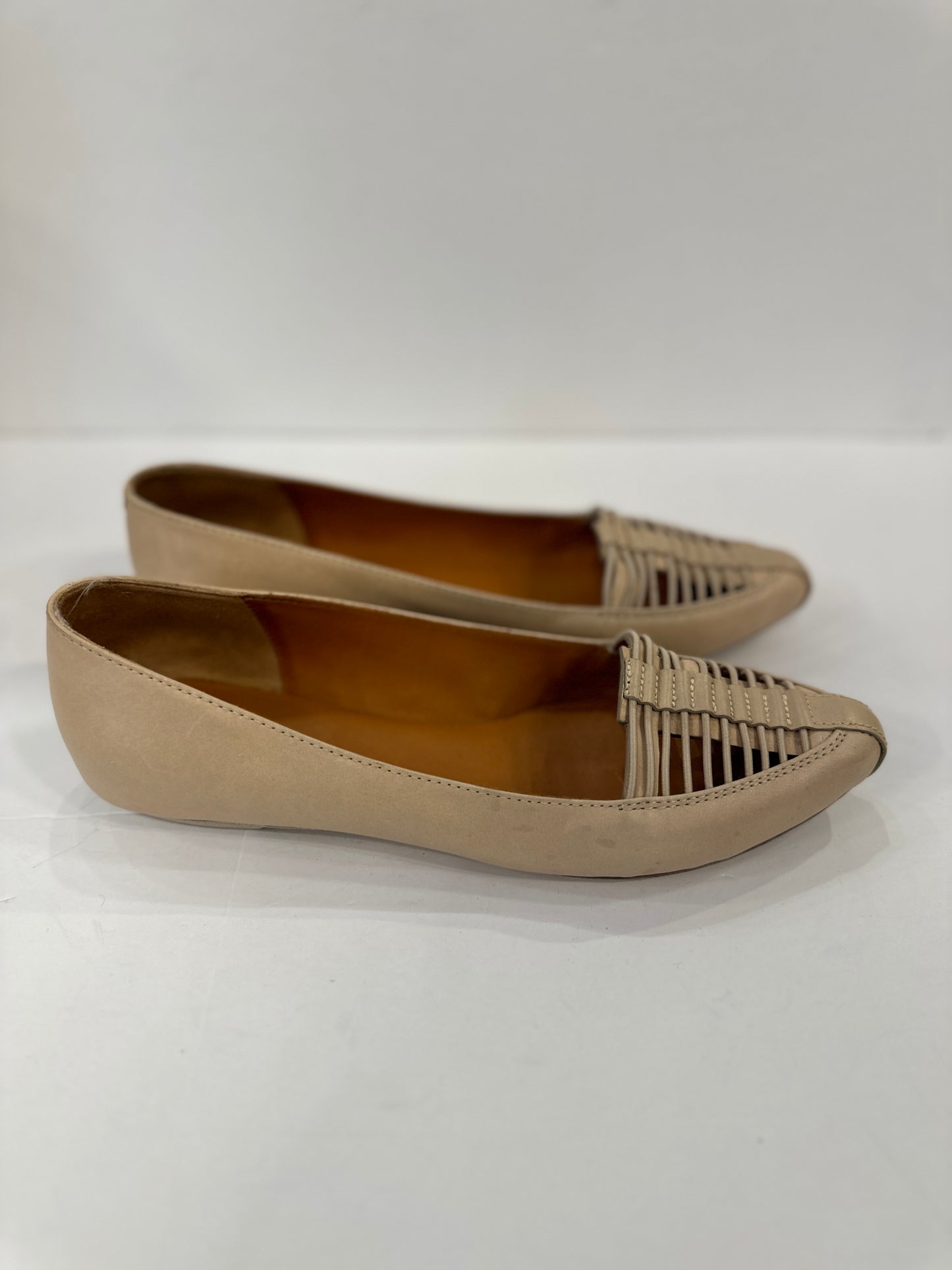 GIVENCHY Flat Leather Pointy Ballet / US7.5-EU38