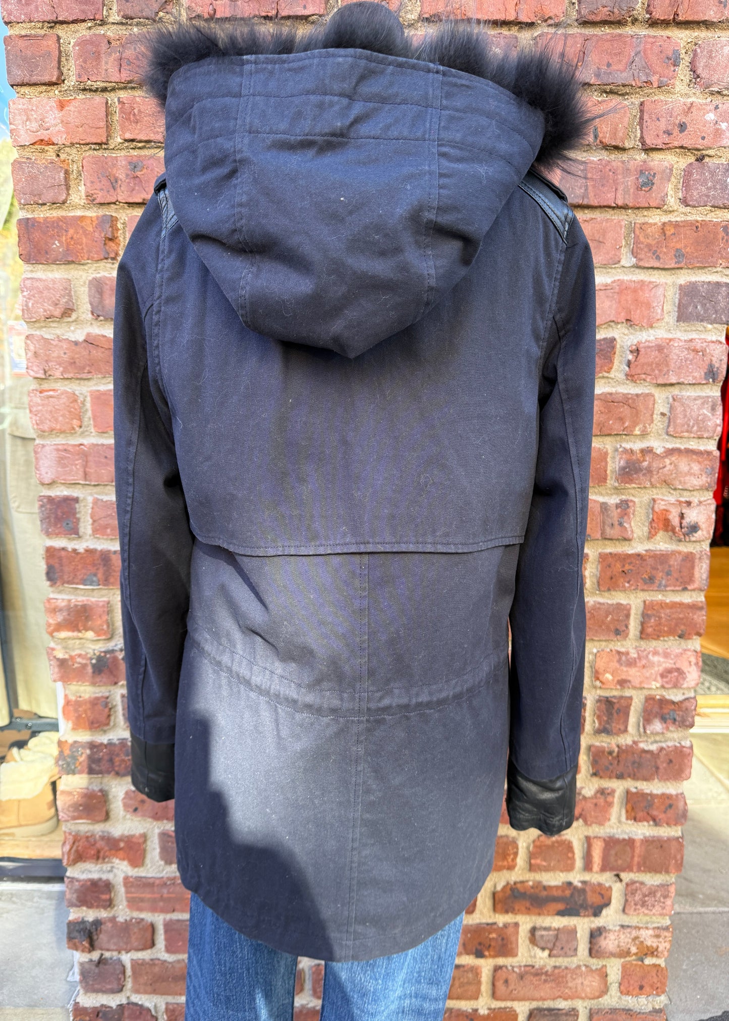 MAJE Hooded Parka with fur trim / L-3