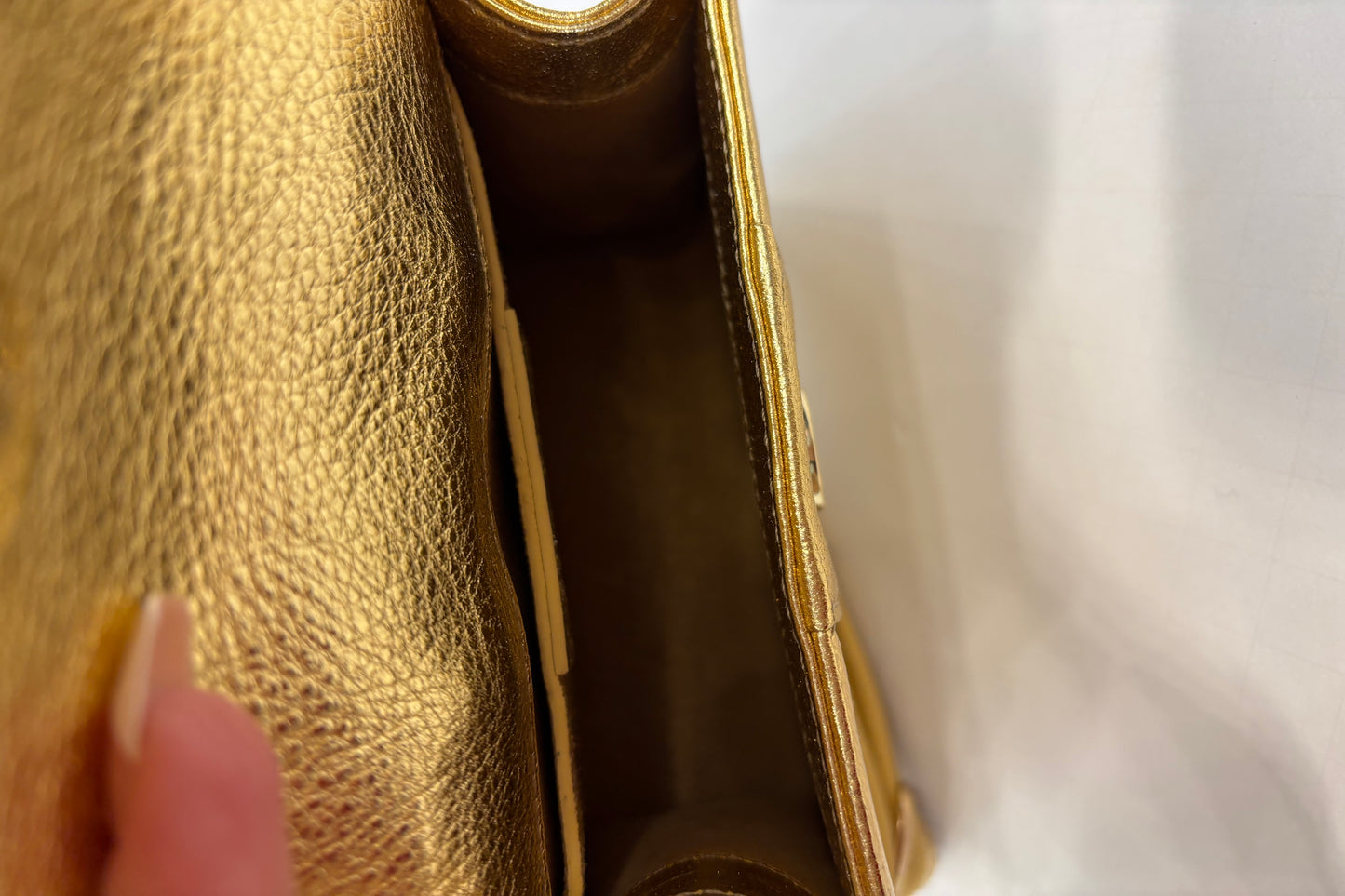 LISELLE KISS NWT Gold Micro Handheld Bag