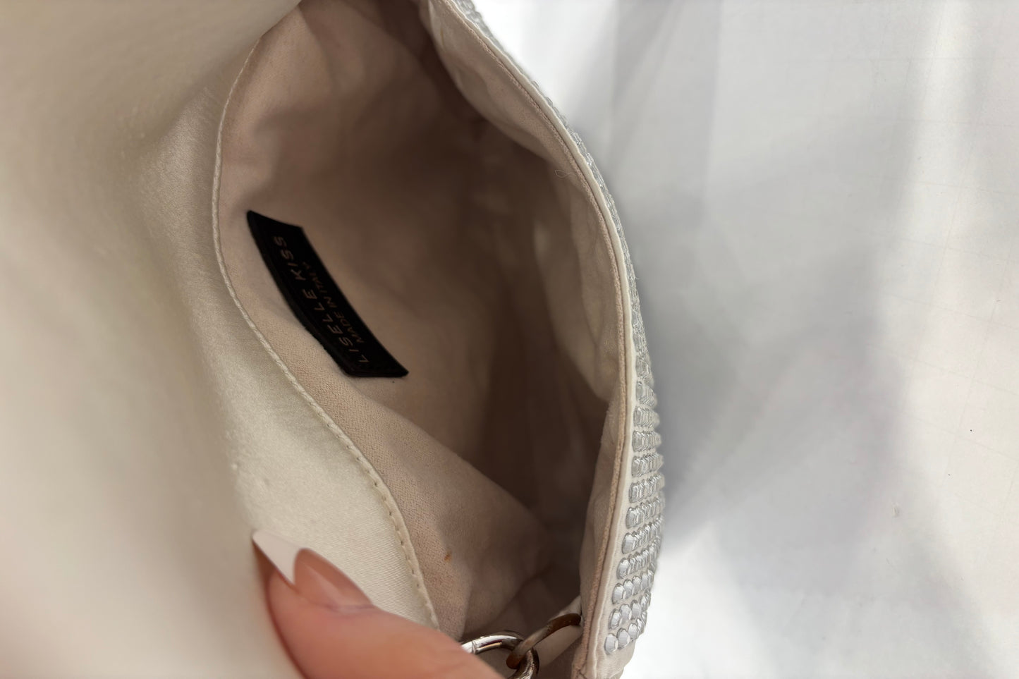 LISELLE KISS NWT Strass Handheld Evening Bag