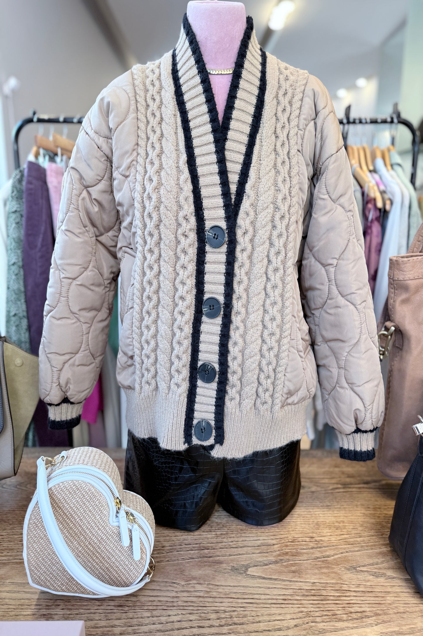 LISELLE KISS NWT Raffia Heart Bag