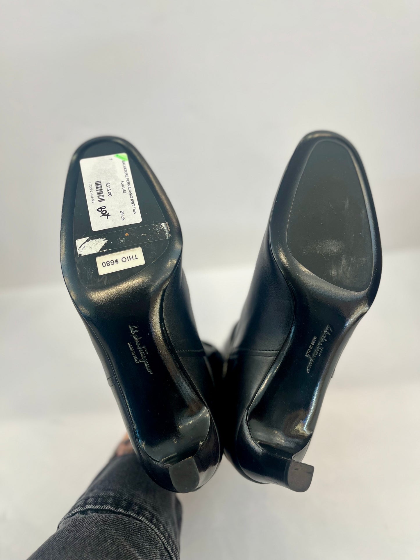 SALVATORE FERRAGAMO NWT Thio 5cm/US7