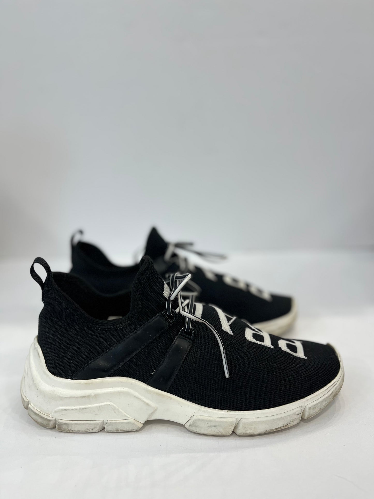 PRADA Sneakers / EU38-US7.5