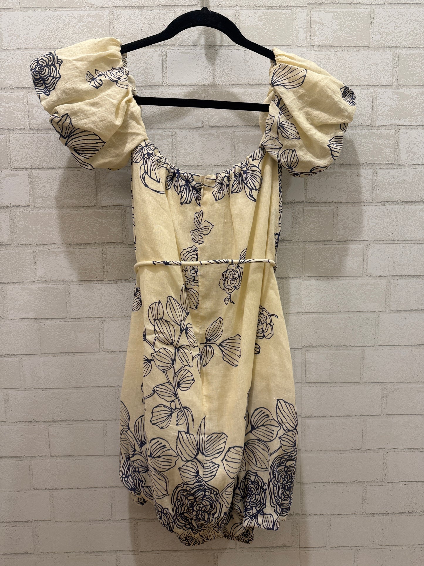 ALEXIS Off the Shoulders Mini Dress with Belt / S