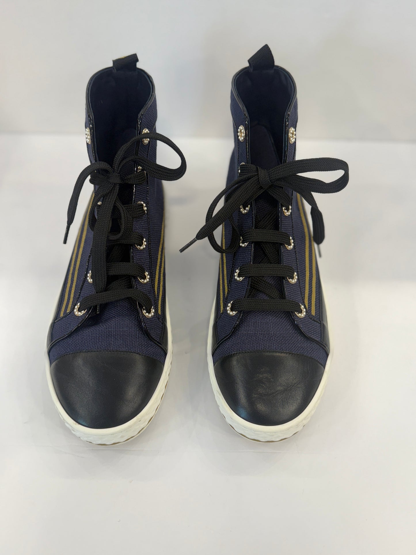 CHANEL HighTop Denim Navy Gold w. Black Leather Sneaker / US10- EUR41.5