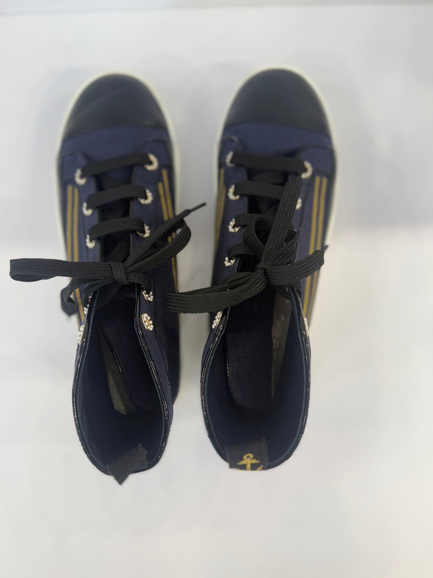 CHANEL HighTop Denim Navy Gold w. Black Leather Sneaker / US10- EUR41.5