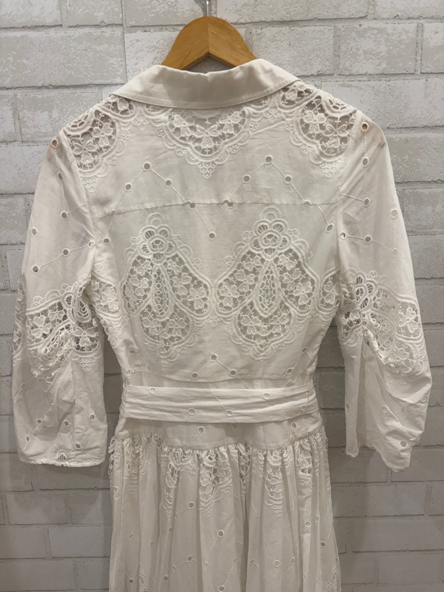 CARA CARA Eyelet Midi Dress / XS-0