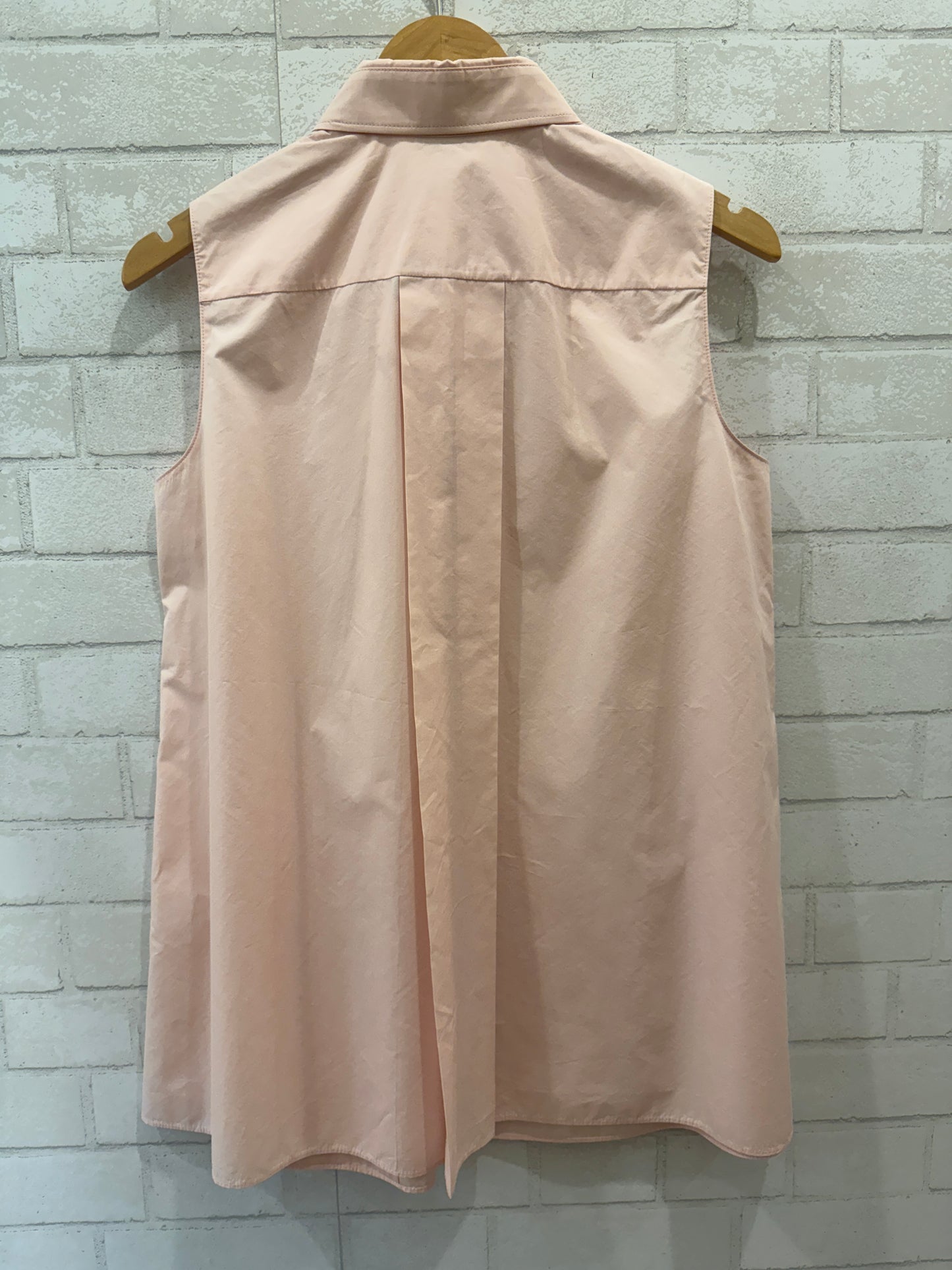 AKRIS sleeveless shirt / S-US6