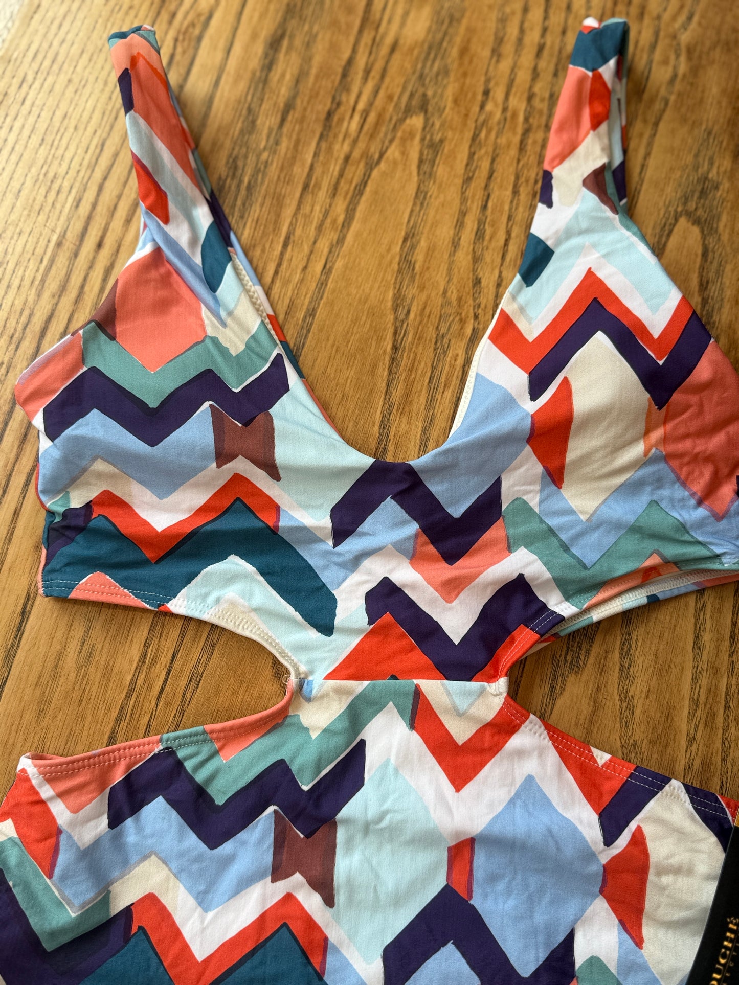 TOUCHE NWT 1 piece / M