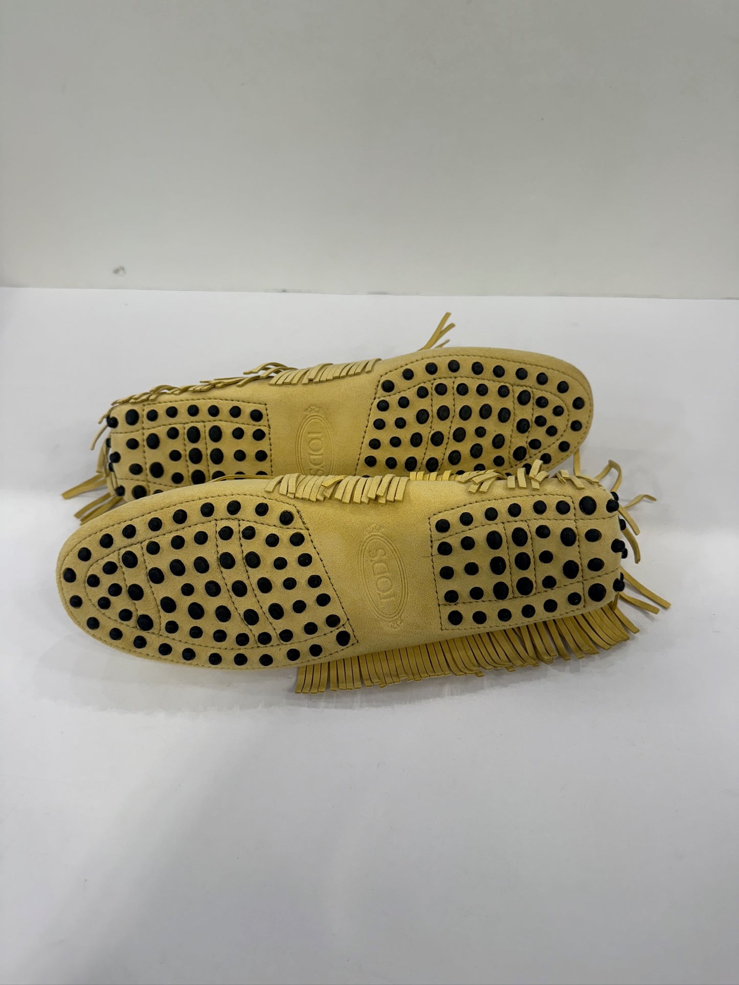 TOD'S NWT Suede Driving Yellow Loafers / US8