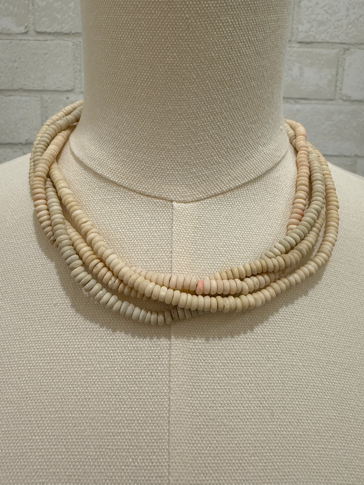 Short beaded 4 layer necklace