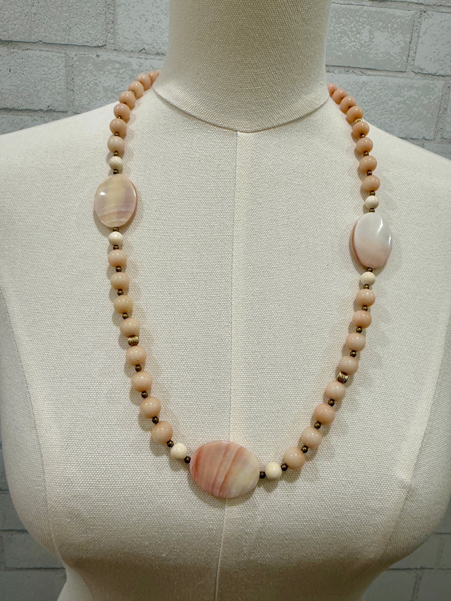 VINTAGE Glass Beads long necklace