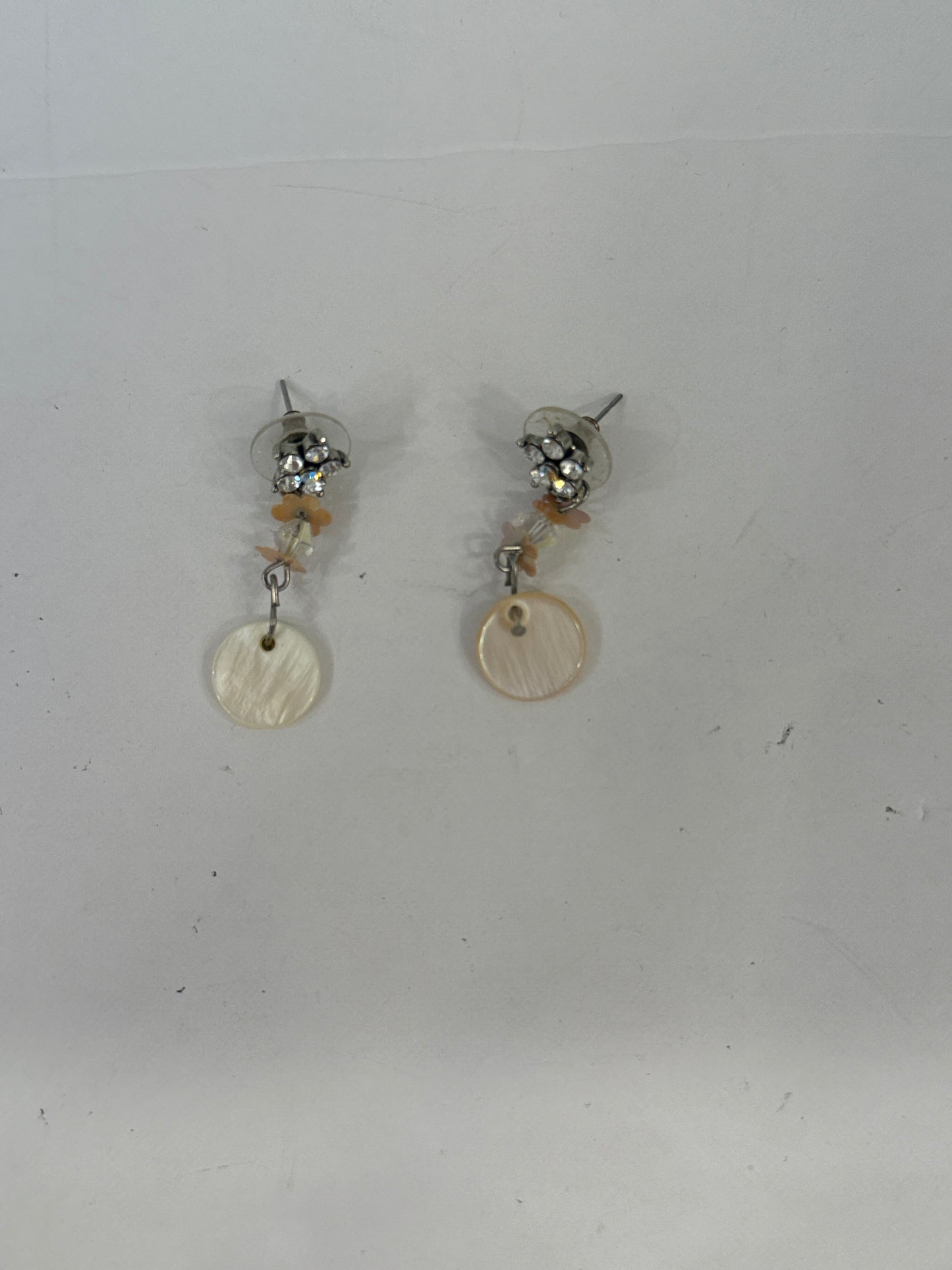 NO BRAND Pearly Earings