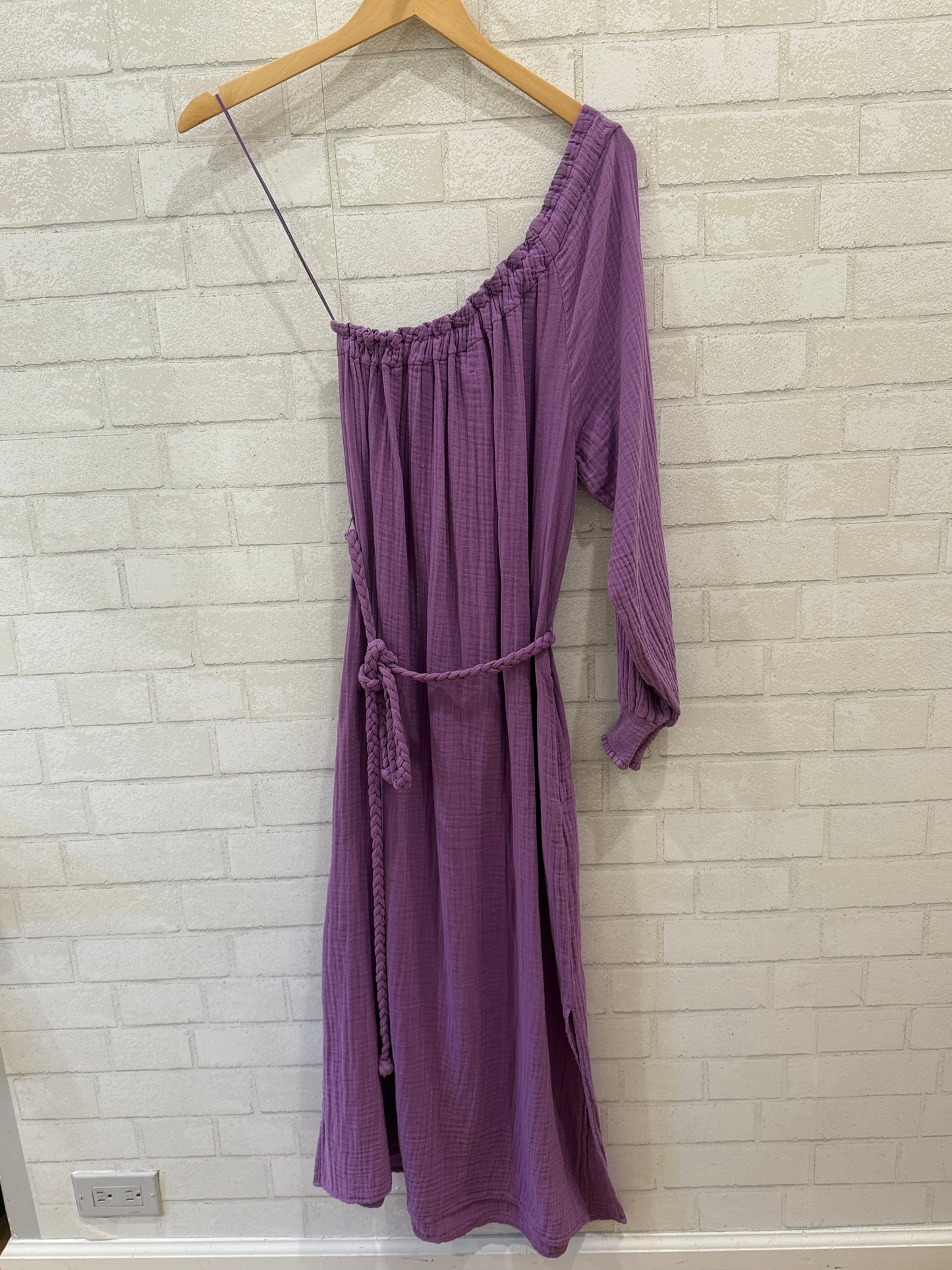 XIRENA Aveline Asymmetric Gauze Midi Dress / S
