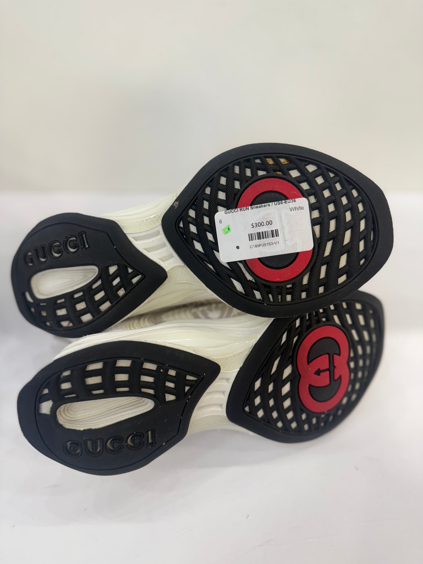 GUCCI RUN Sneakers / US6-EU36