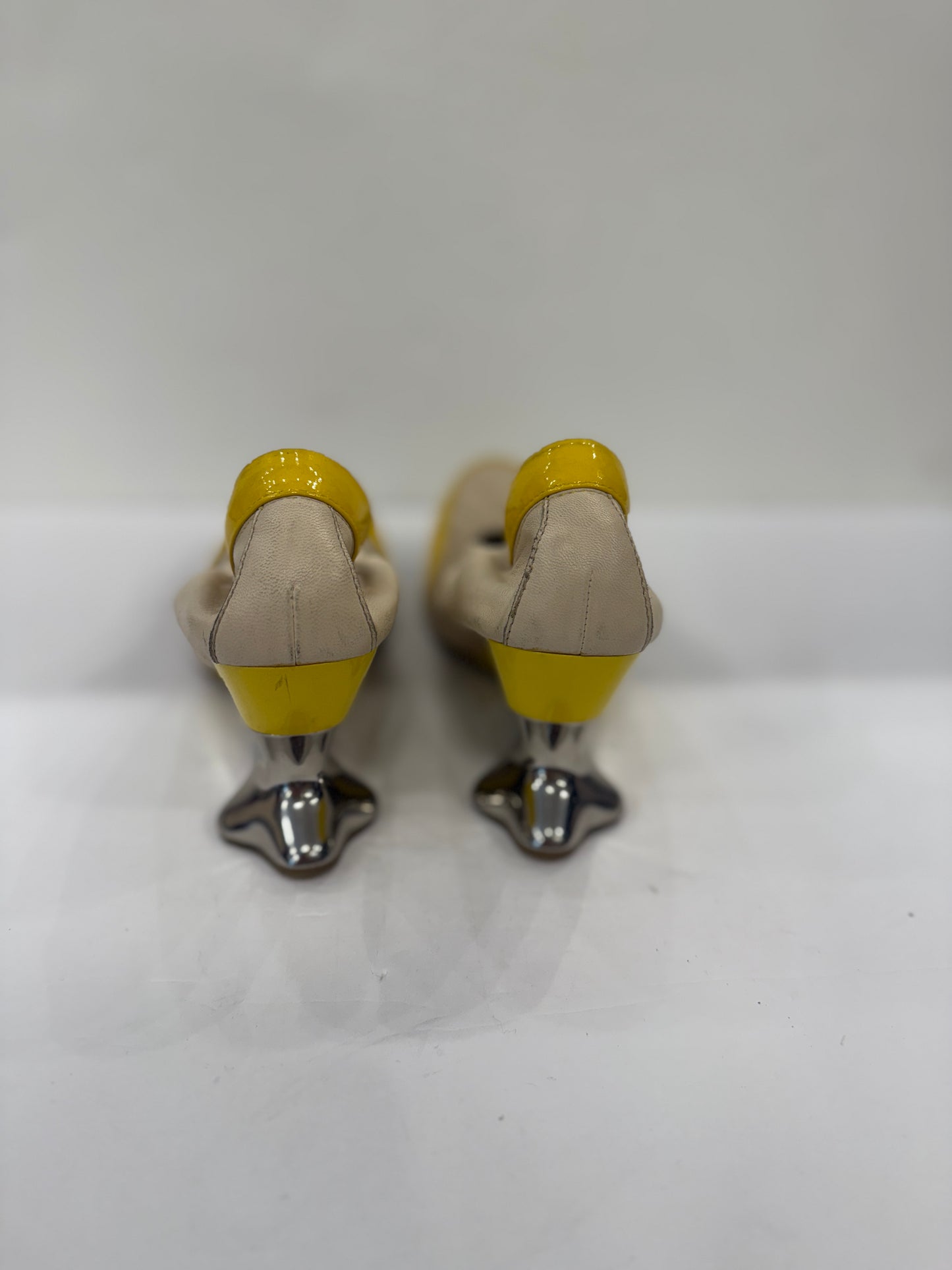 ISSEY MIYAKE Leather Shoes Design Heel US: 7- EU:38