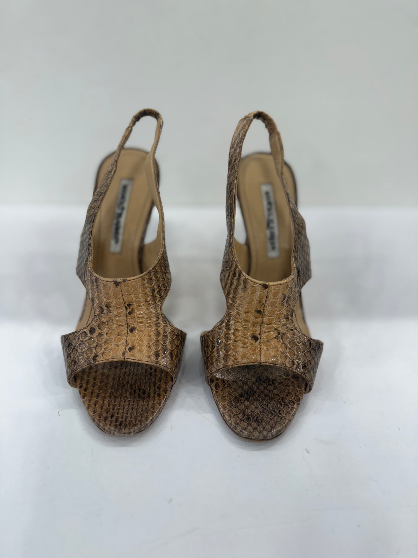 MANOLO BLAHNIK Snakeskin Sandals /US7