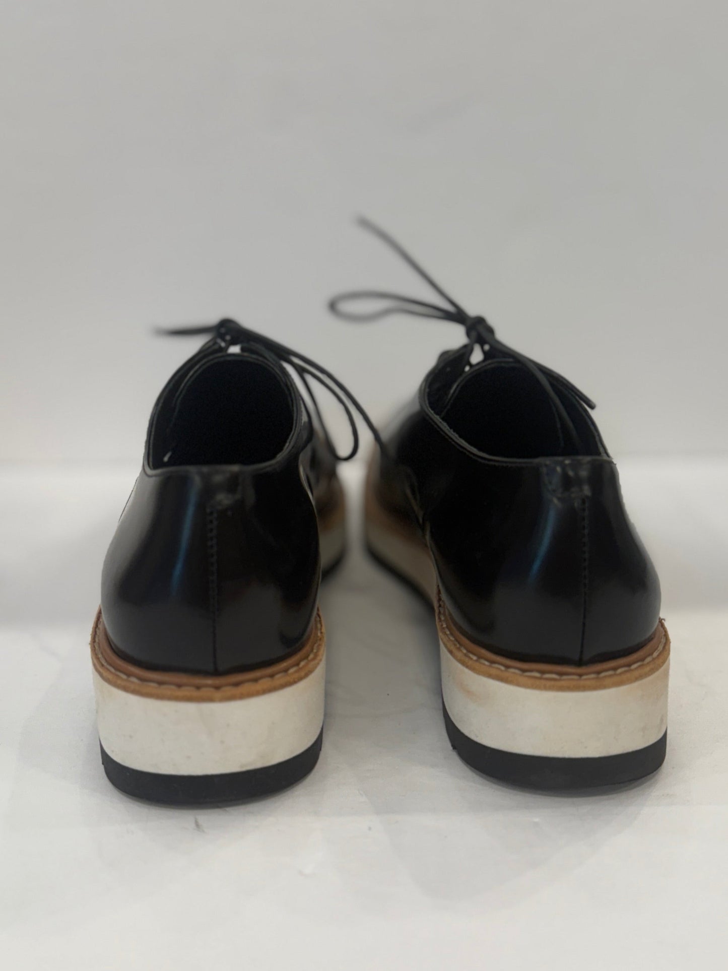 VINCE Reed Glazed Leather Platform Oxford Shoes/EU36-US6