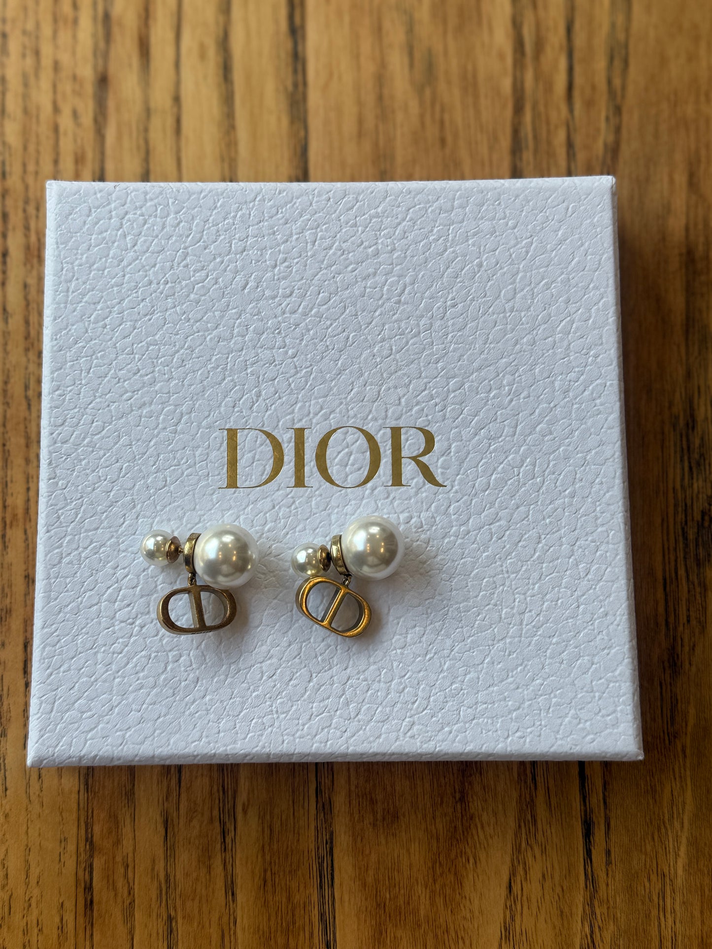 DIORNWT Pearl CD Gold Pierced Earrings/ OS