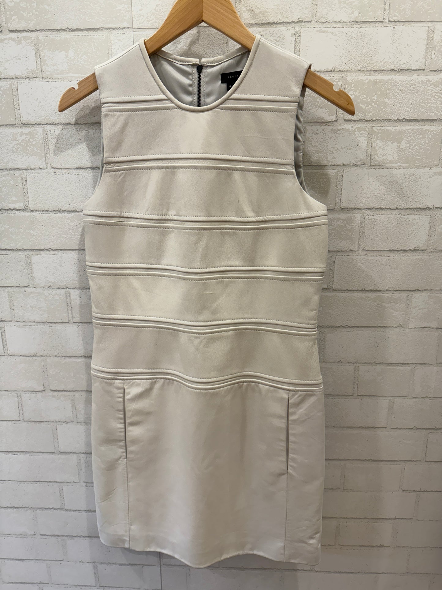 THEORY Leatehr sleeveless Dress / S-US4