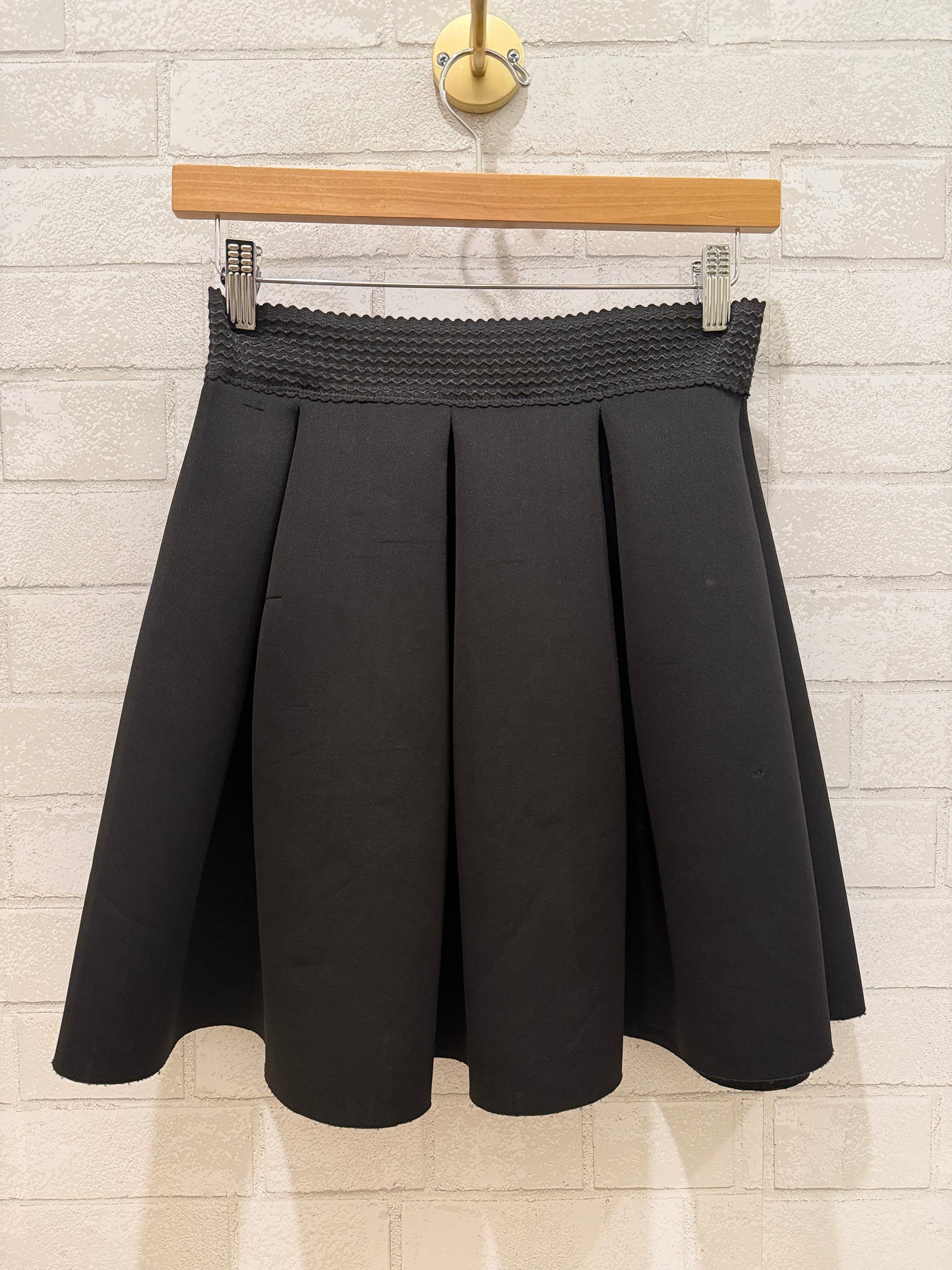 AQUA Skate Skirt / XS