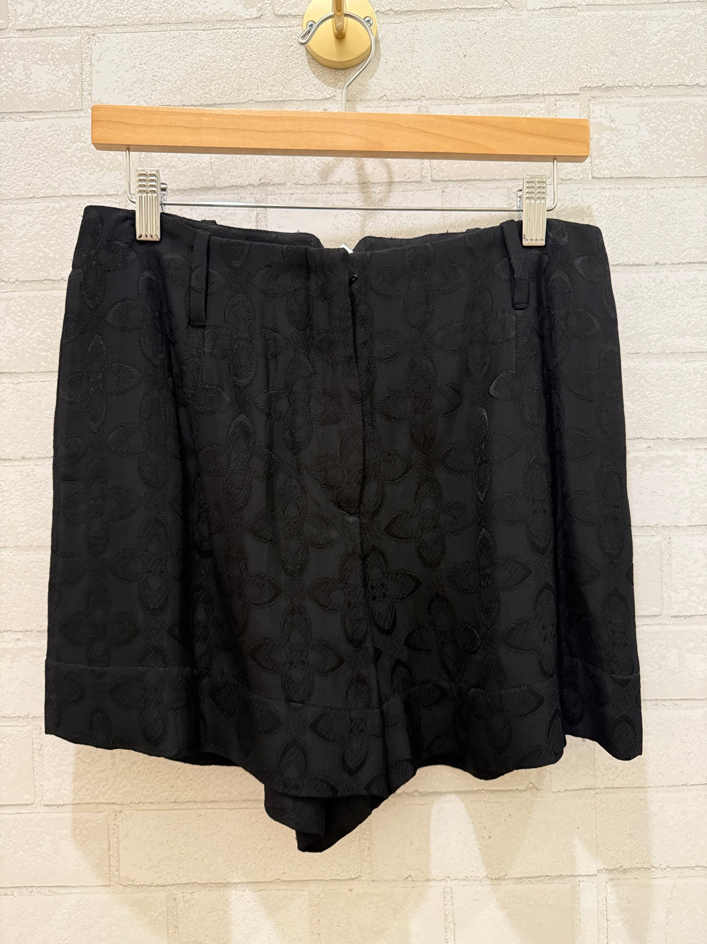 SANDRO Satin Shorts / M-EU40