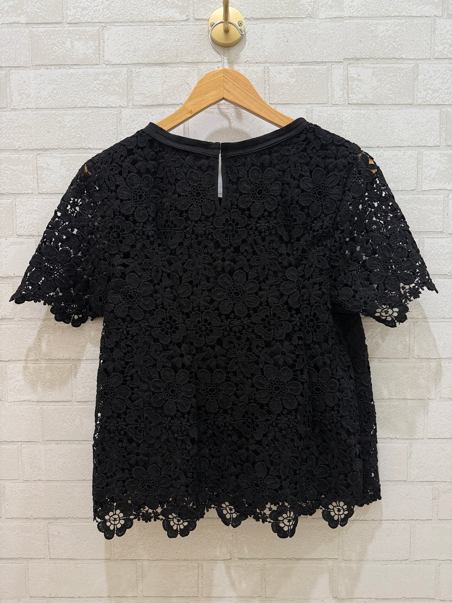 SAKS FIFTH AVENUE SS Embroided Top/ US:L-EU:42