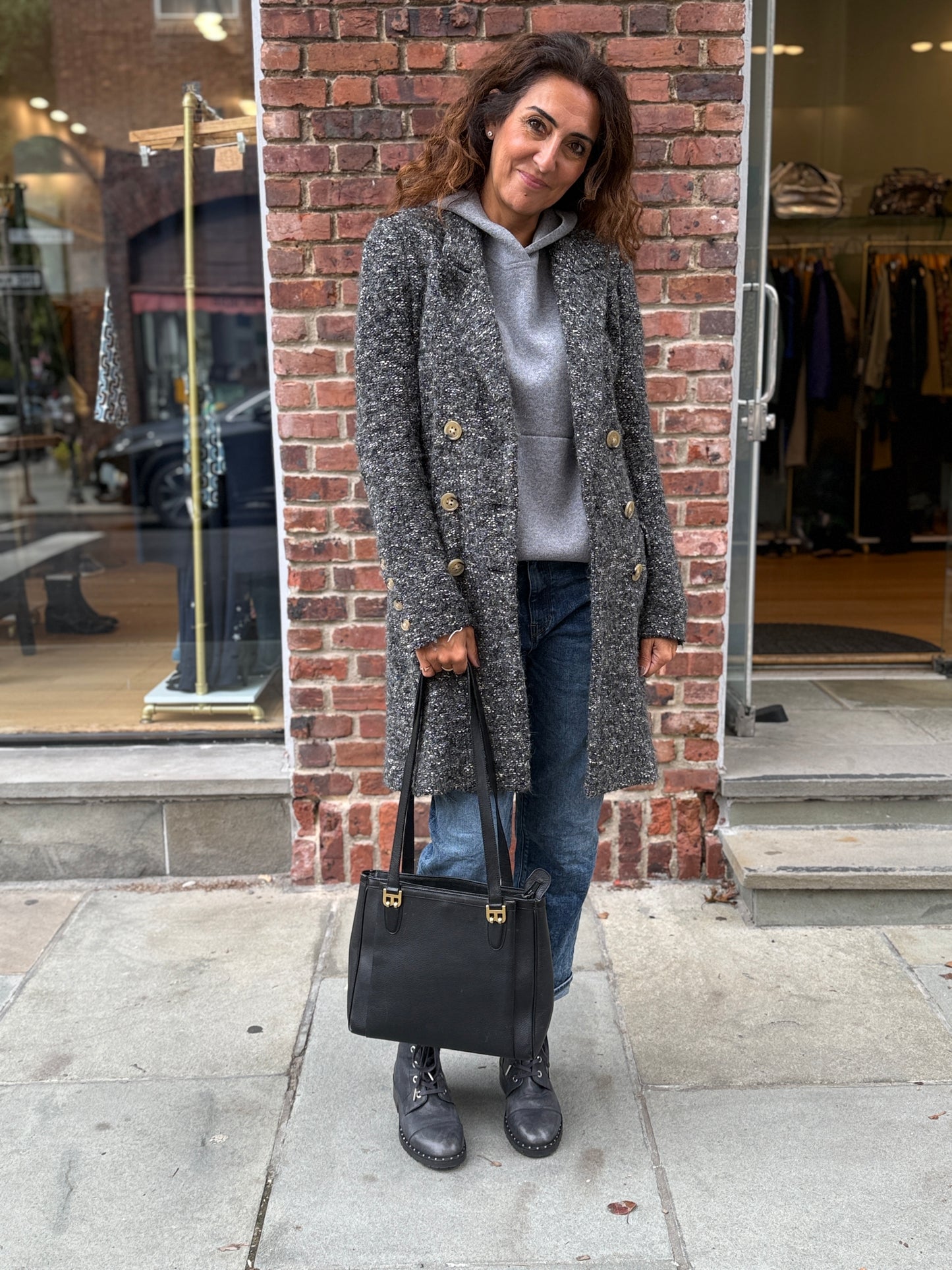 BALLY Leather Shoulder Bag