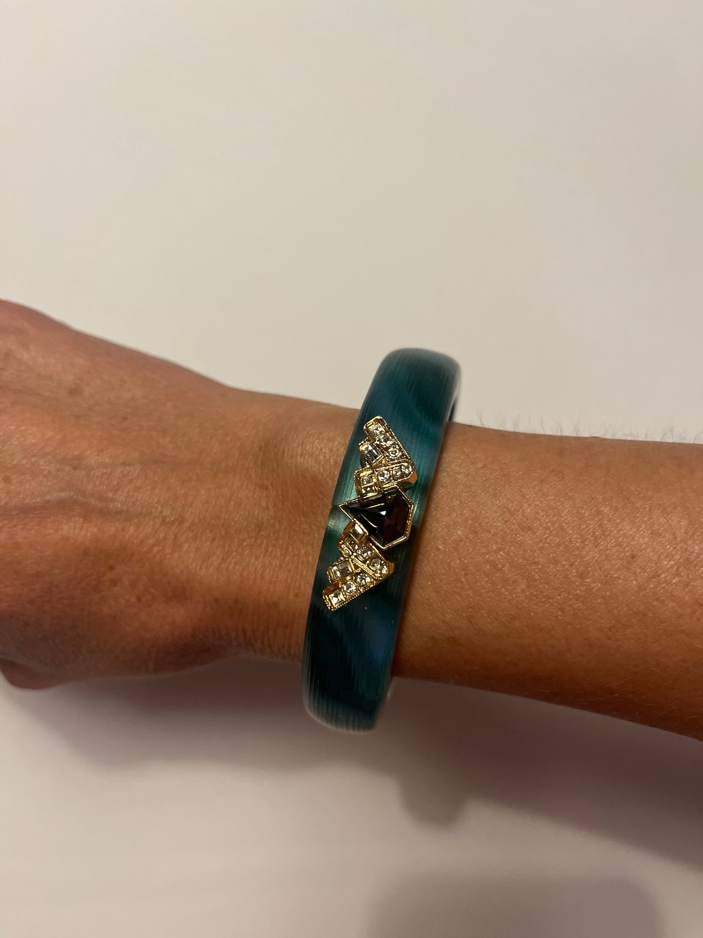 ALEXIS BITTAR Lucite Turquoise Studded Bracelet