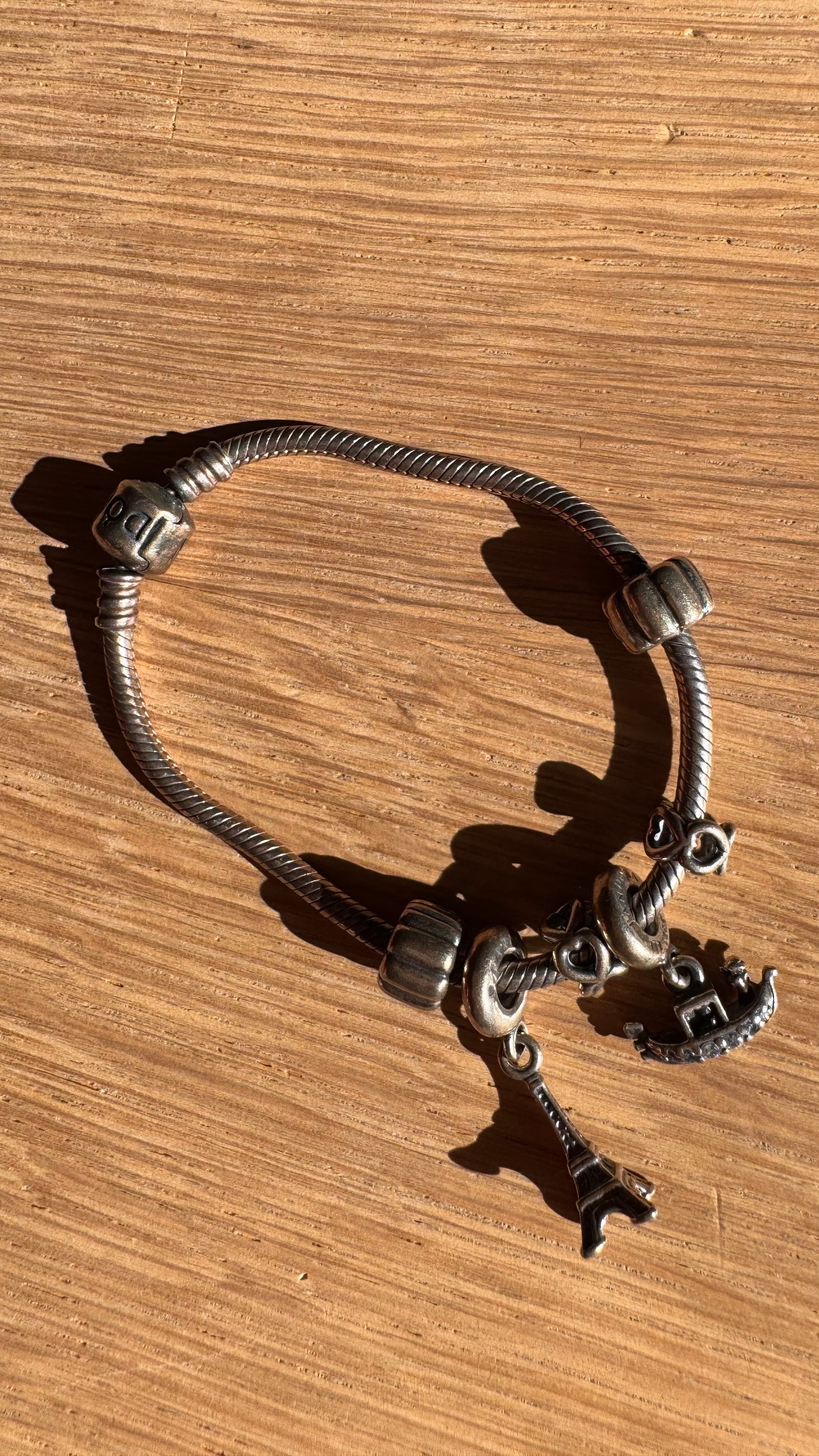 PANDORA Bracelet with Eiffel tower