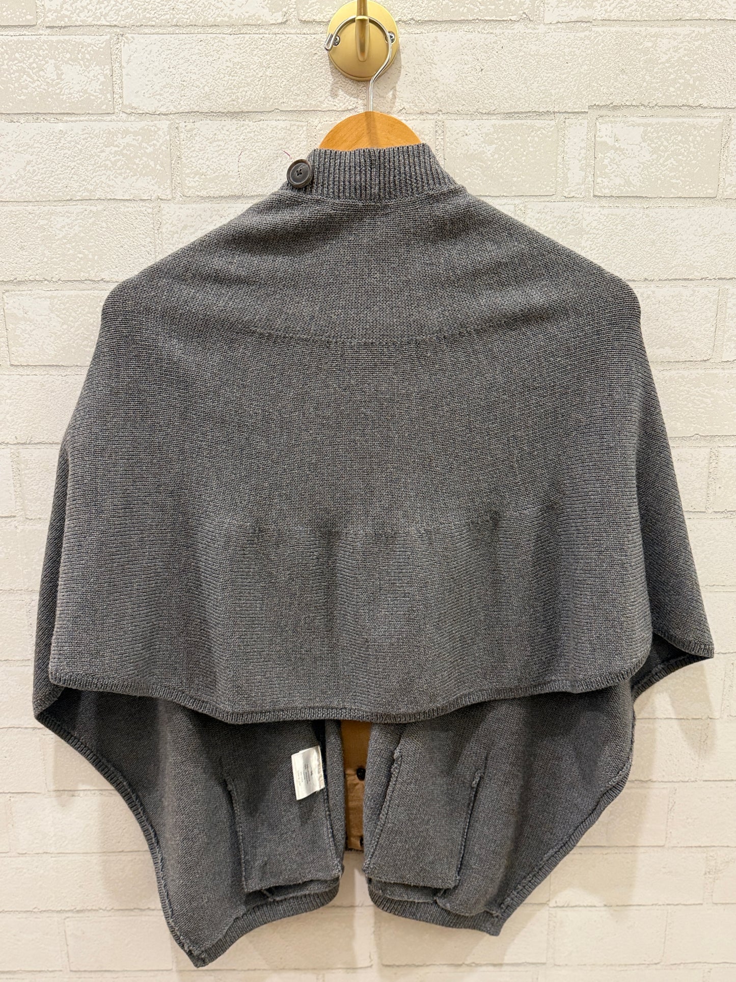 PORTS Buttoned Wool Cape / OS