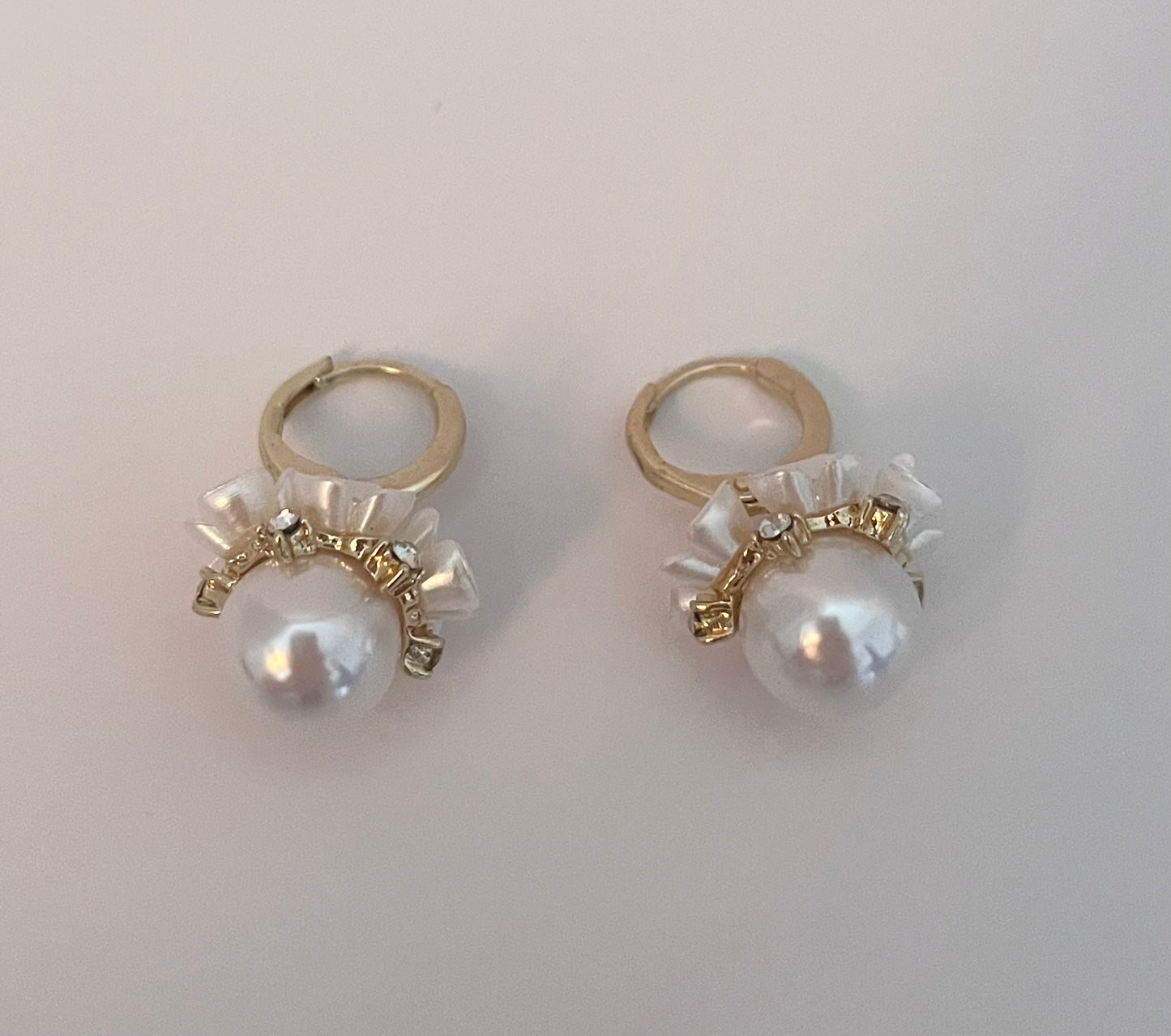 NO BRAND Pear Drop Earrings Ruffled Details