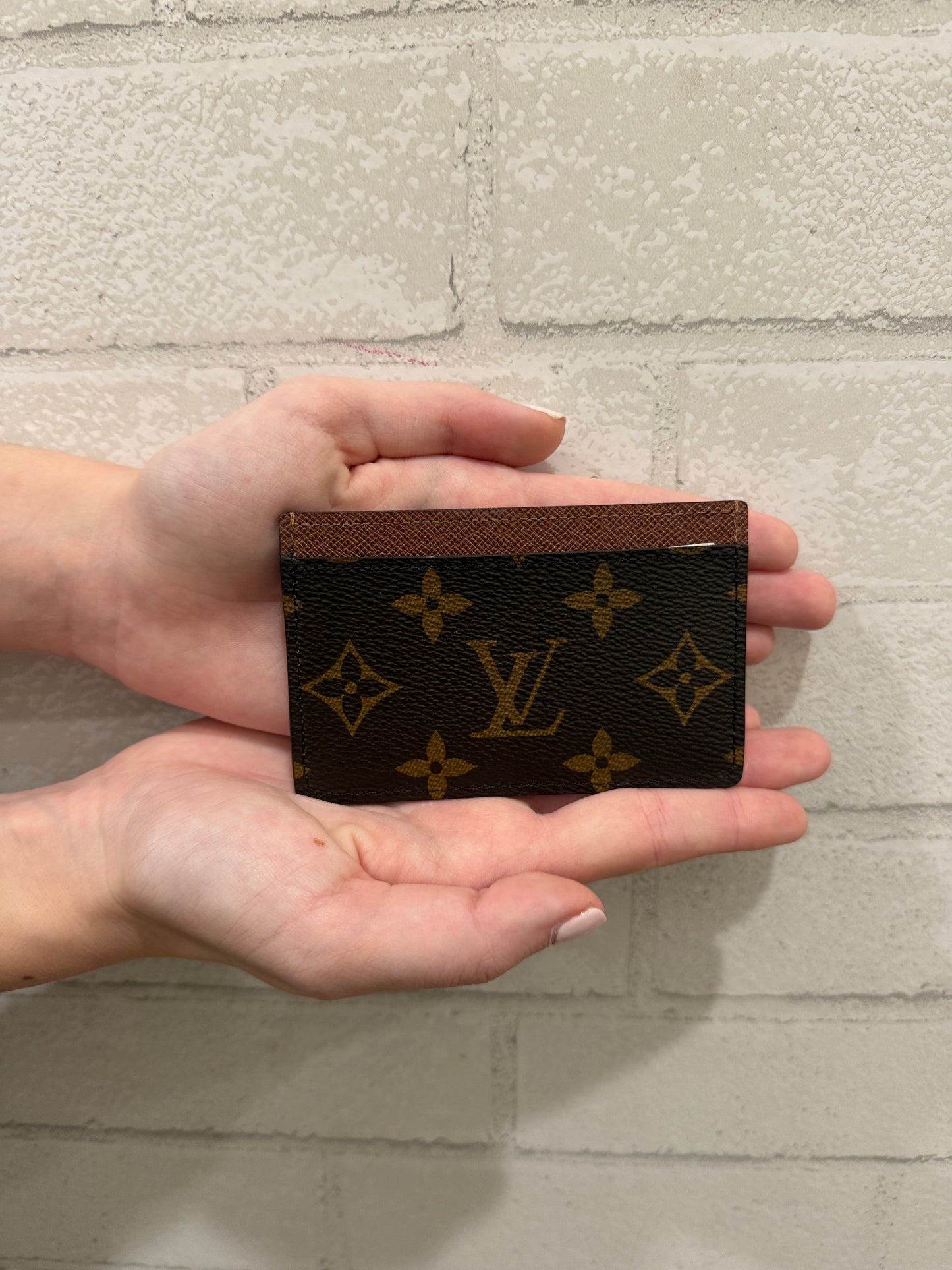 LOUIS VUITTON Monogram Card Holder