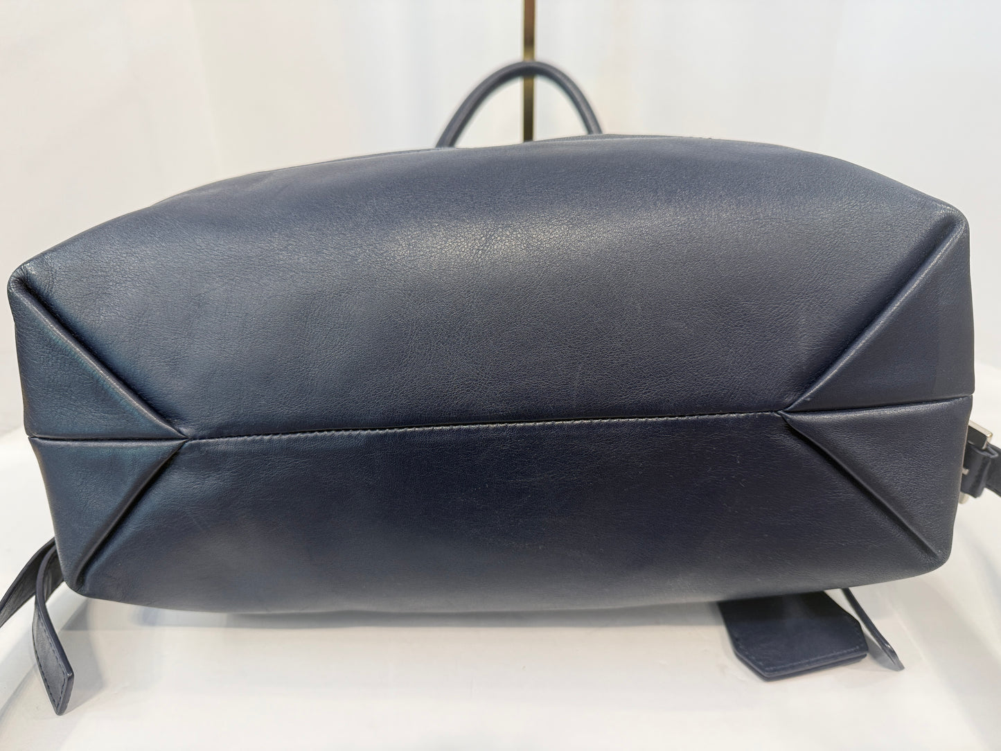 DIANE VON FUSTENBERG Leather Tote Bag